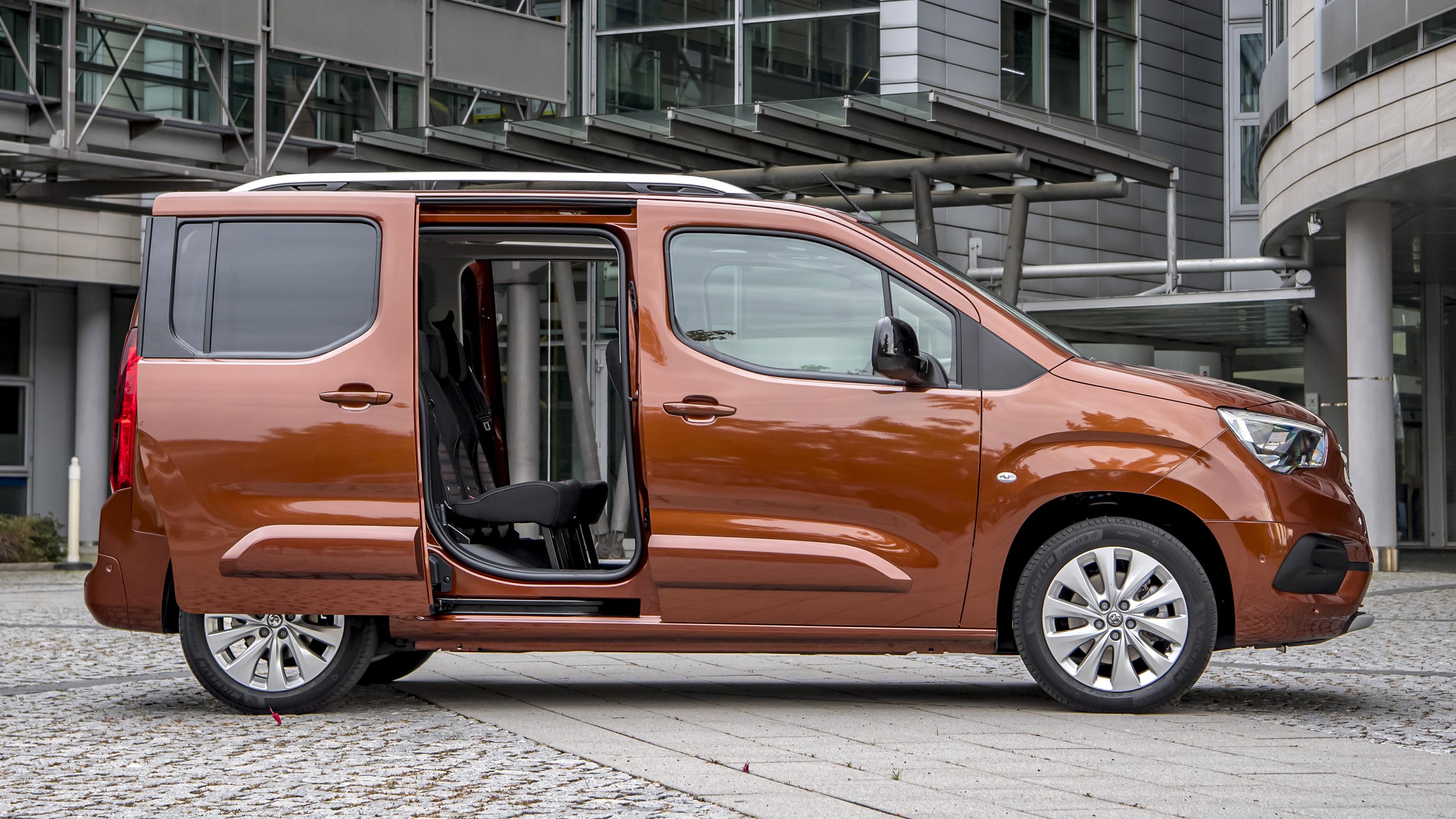 Vauxhall Combo-e Life