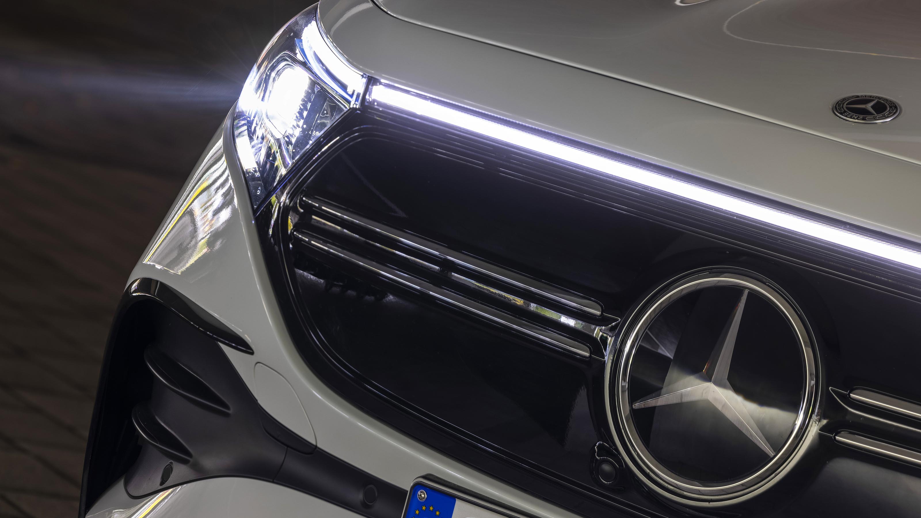 Mercedes EQB