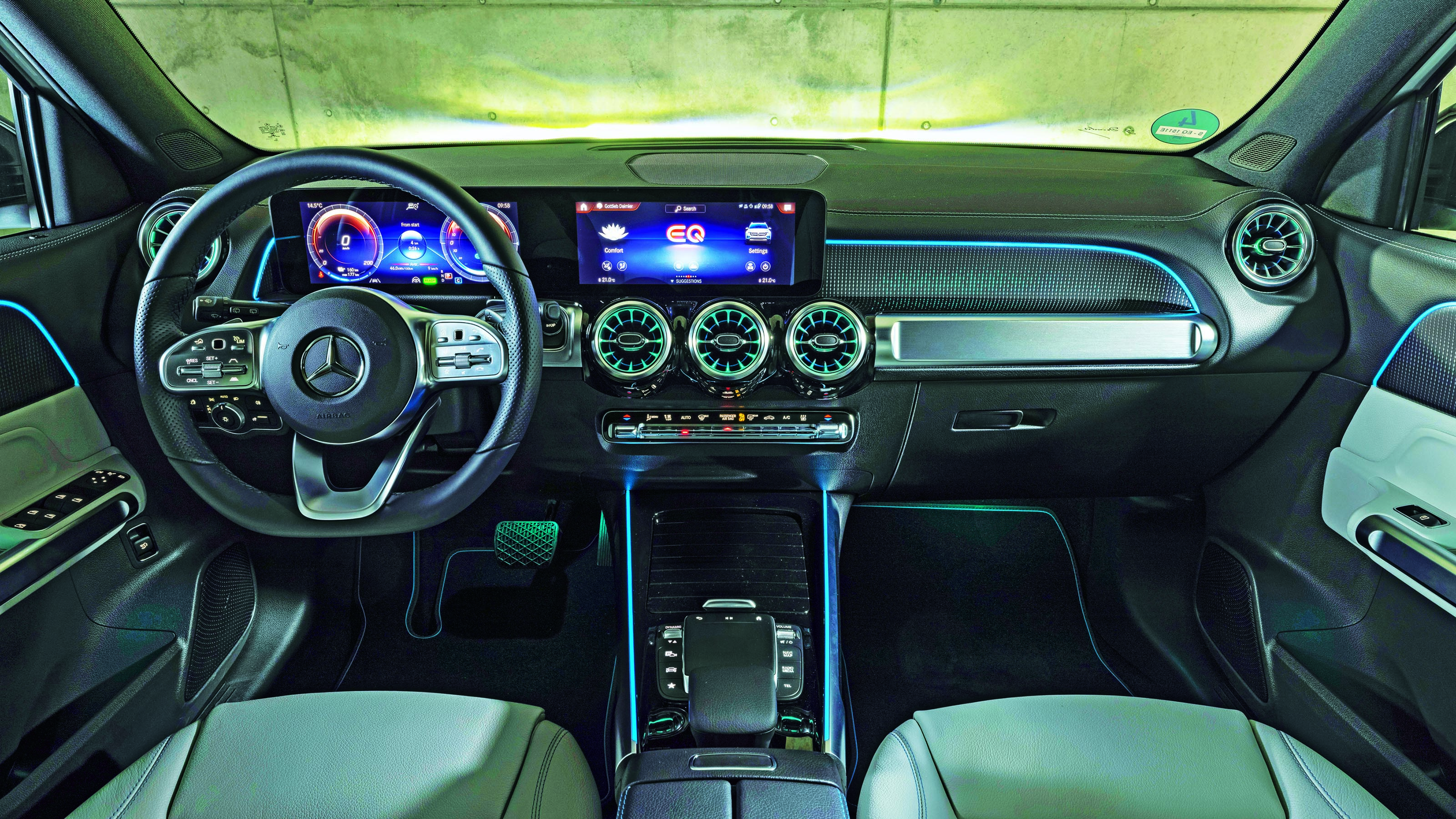 Mercedes EQB