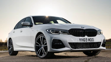 BMW 330e