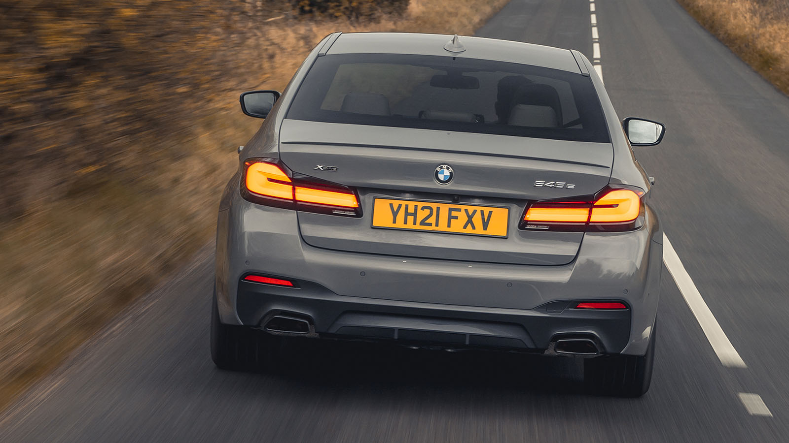 BMW 545e xDrive hybrid