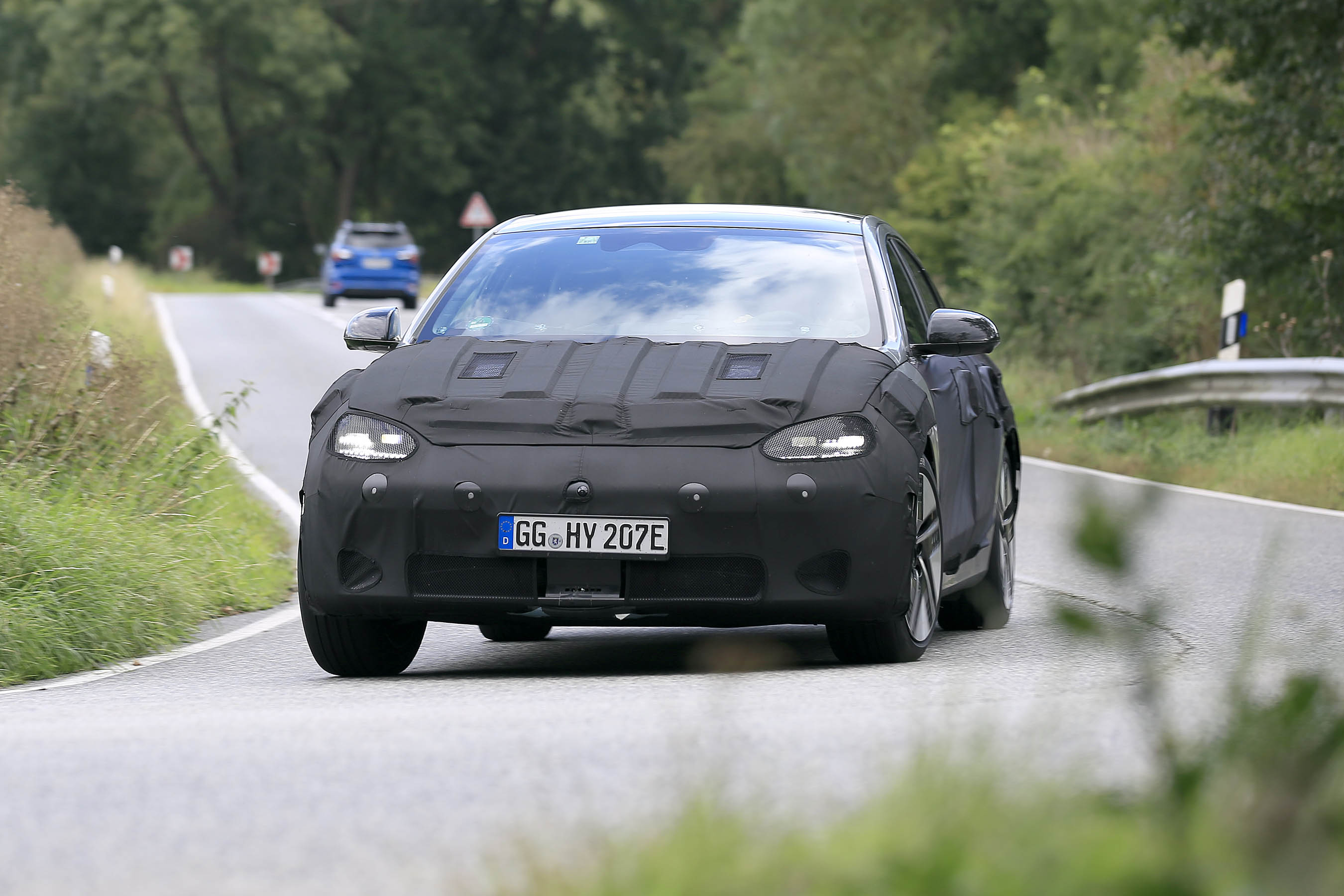 Hyundai Ioniq 6 spy shot