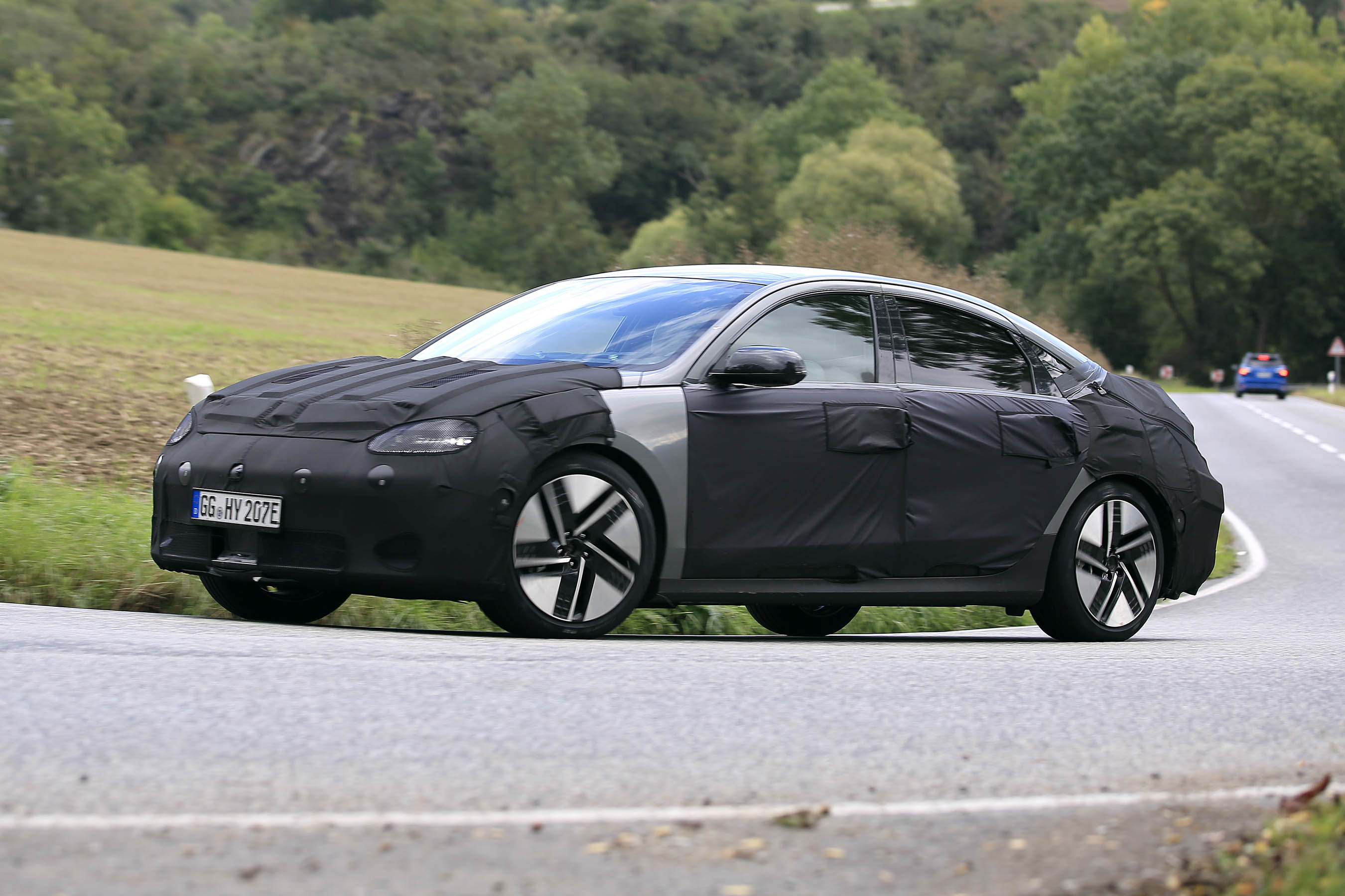 Hyundai Ioniq 6 spy shot