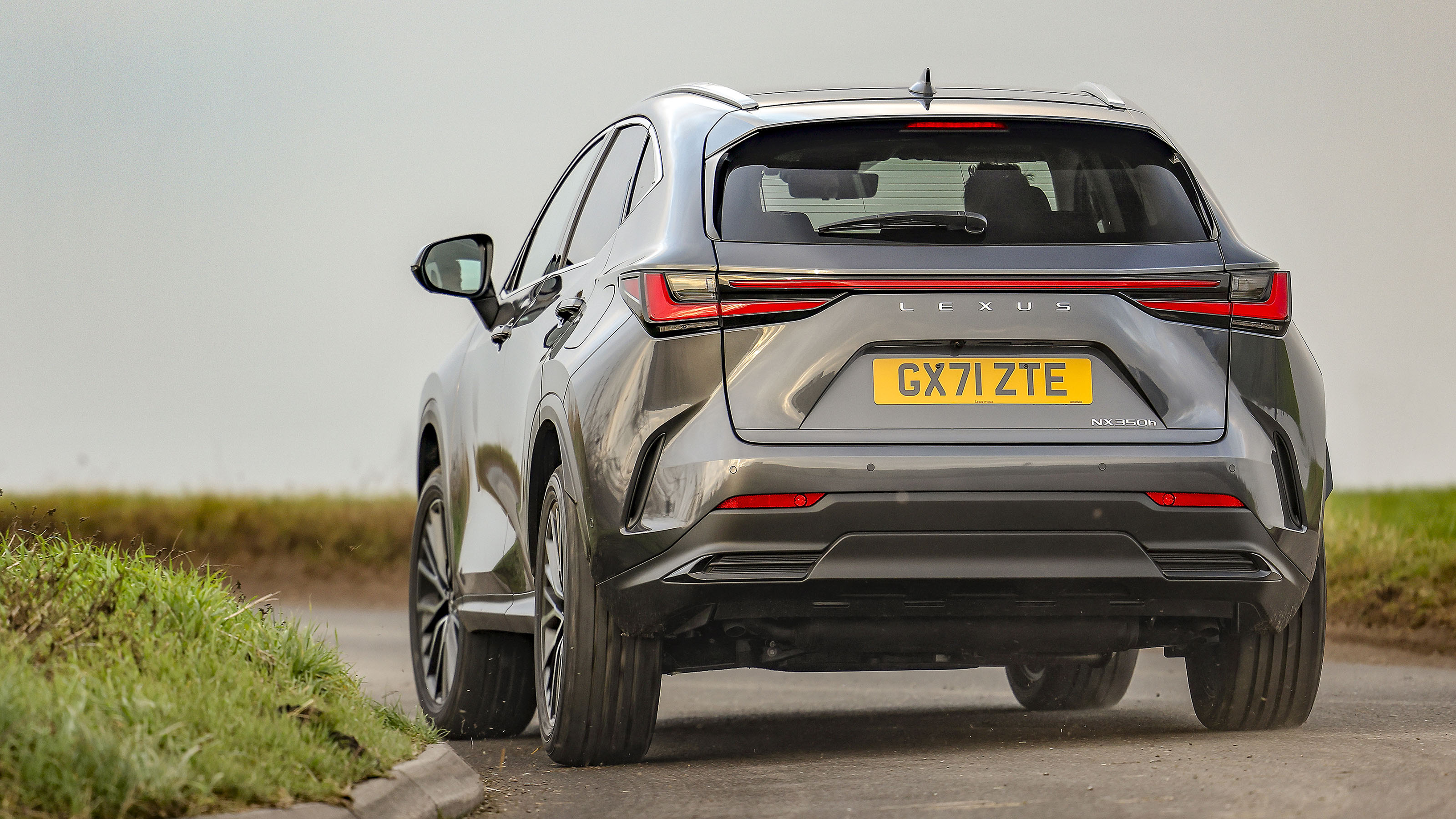Lexus NX 350h