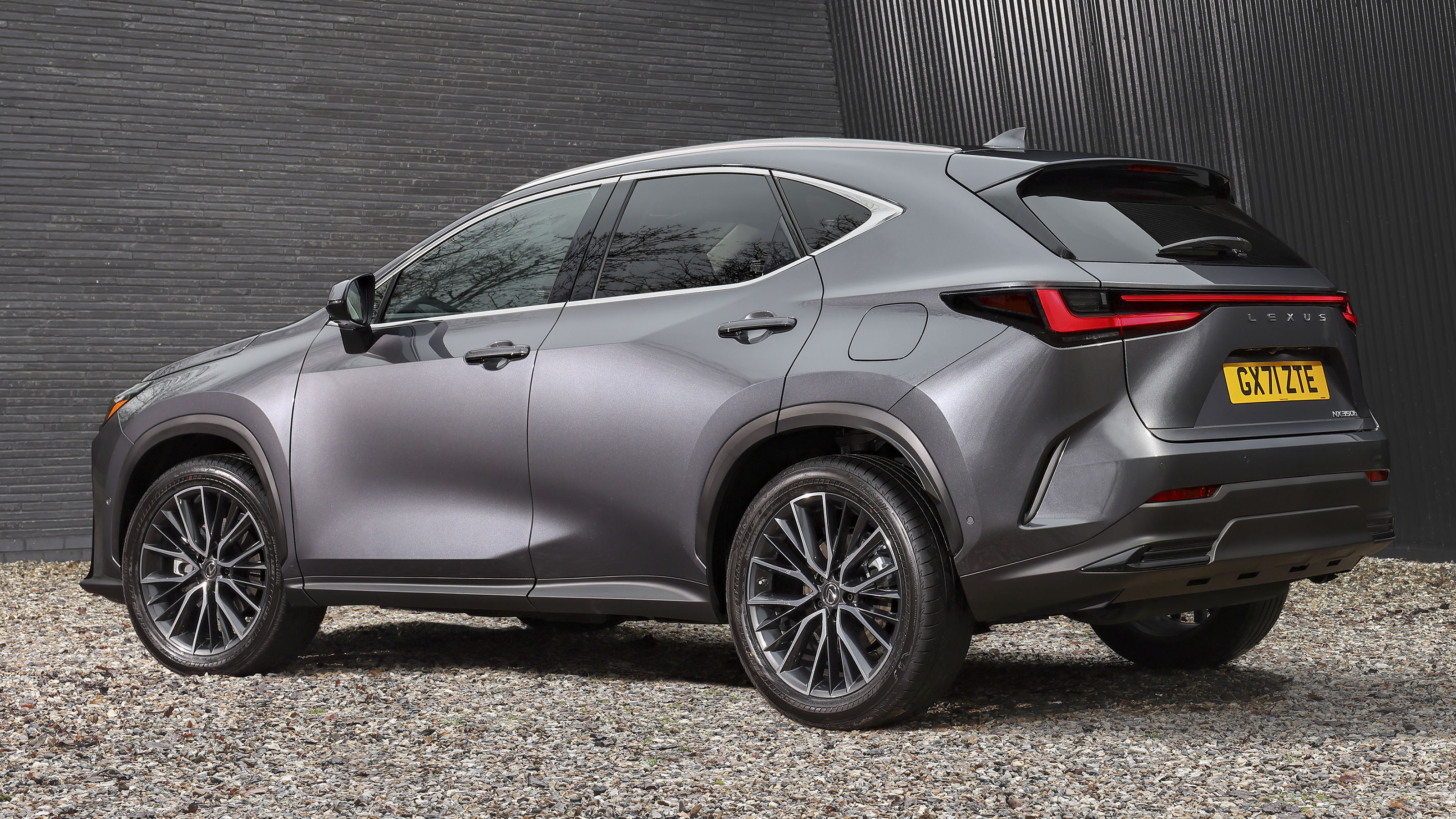 Lexus NX 350h