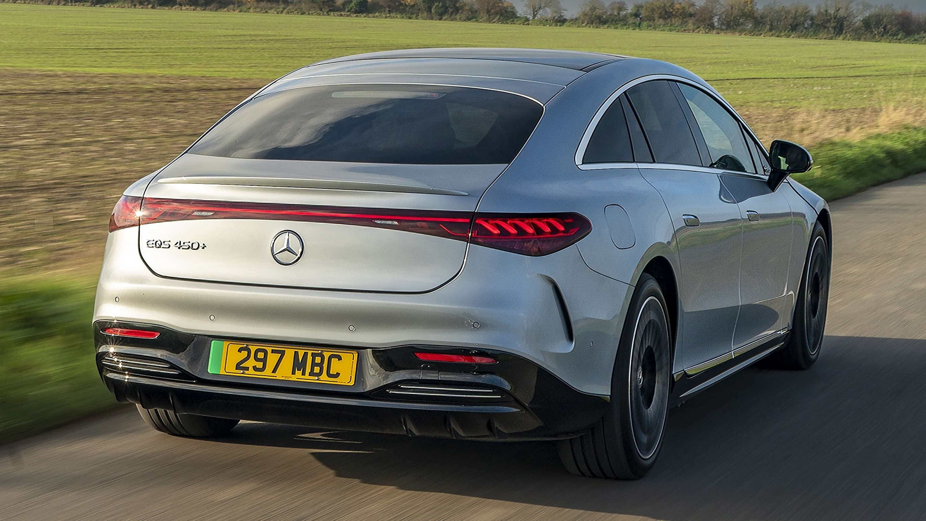 Mercedes EQS 450+