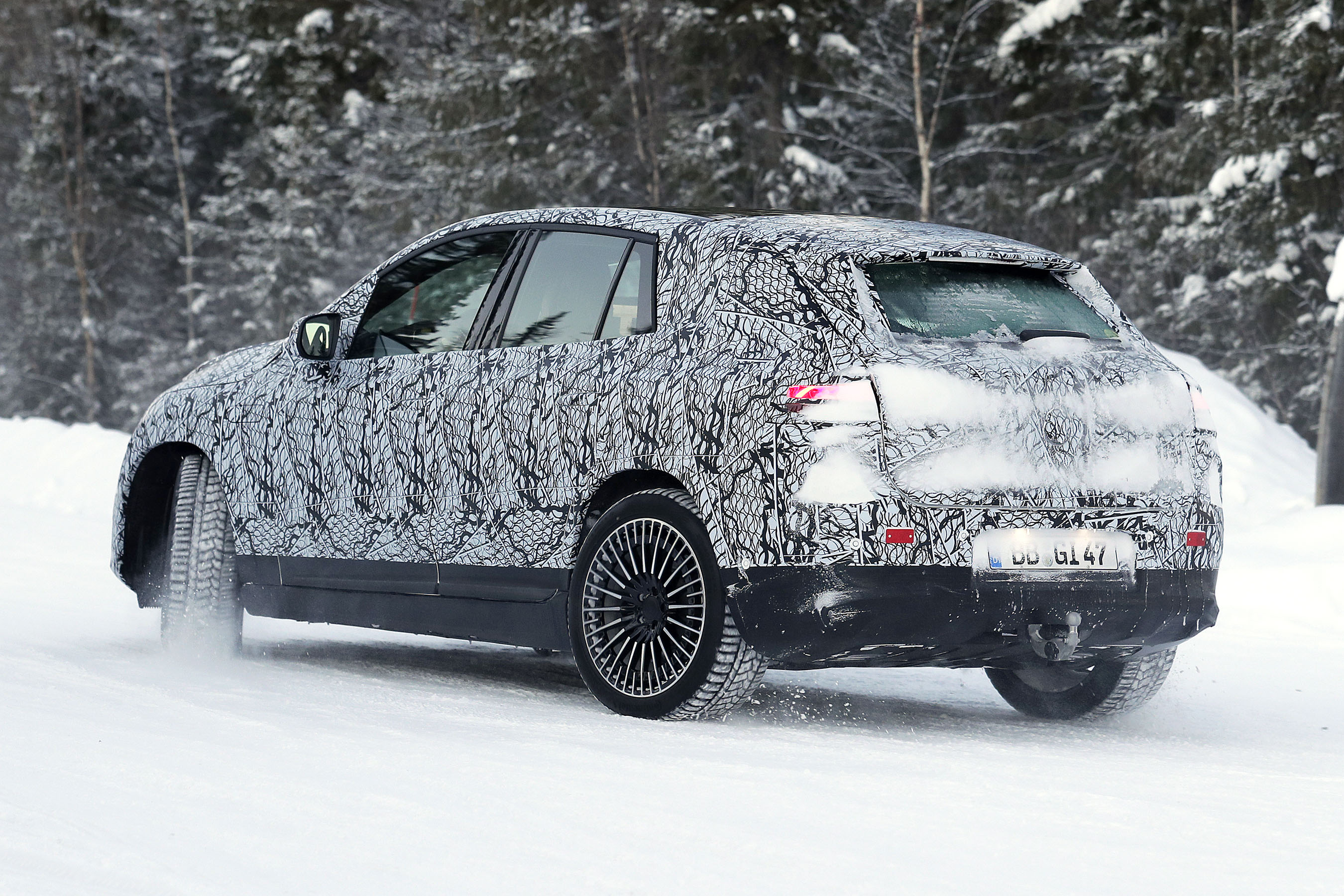 Mercedes-AMG EQE SUV