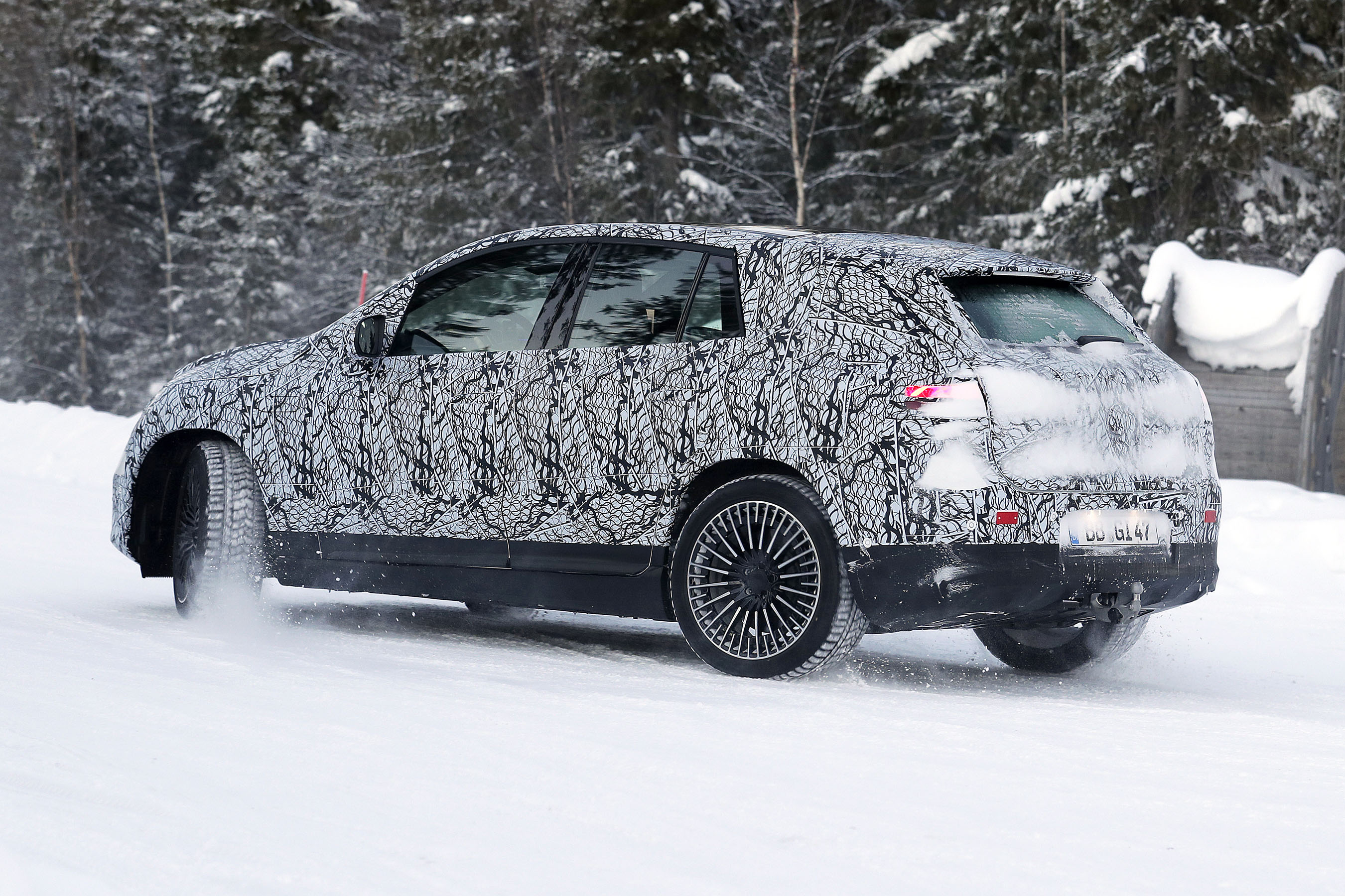 Mercedes-AMG EQE SUV
