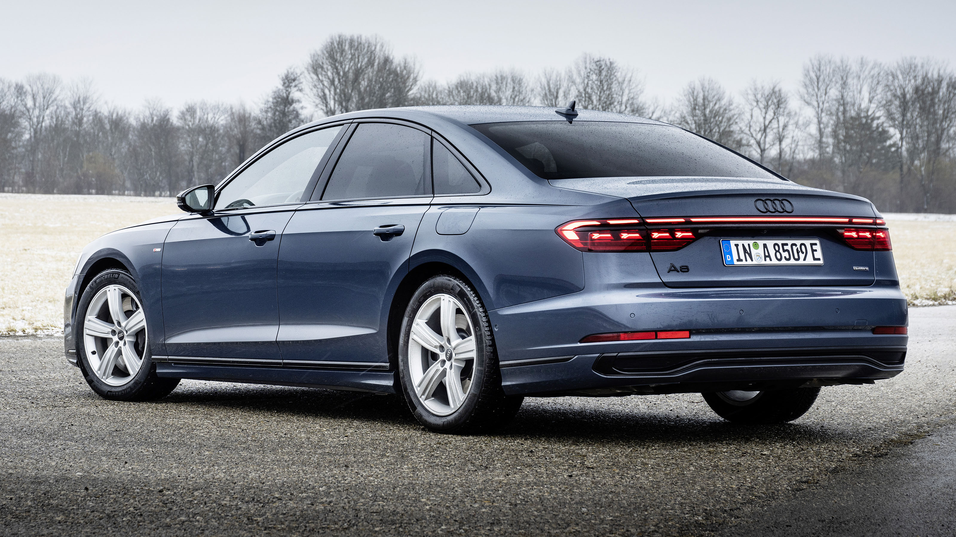 Audi A8 TFSI e