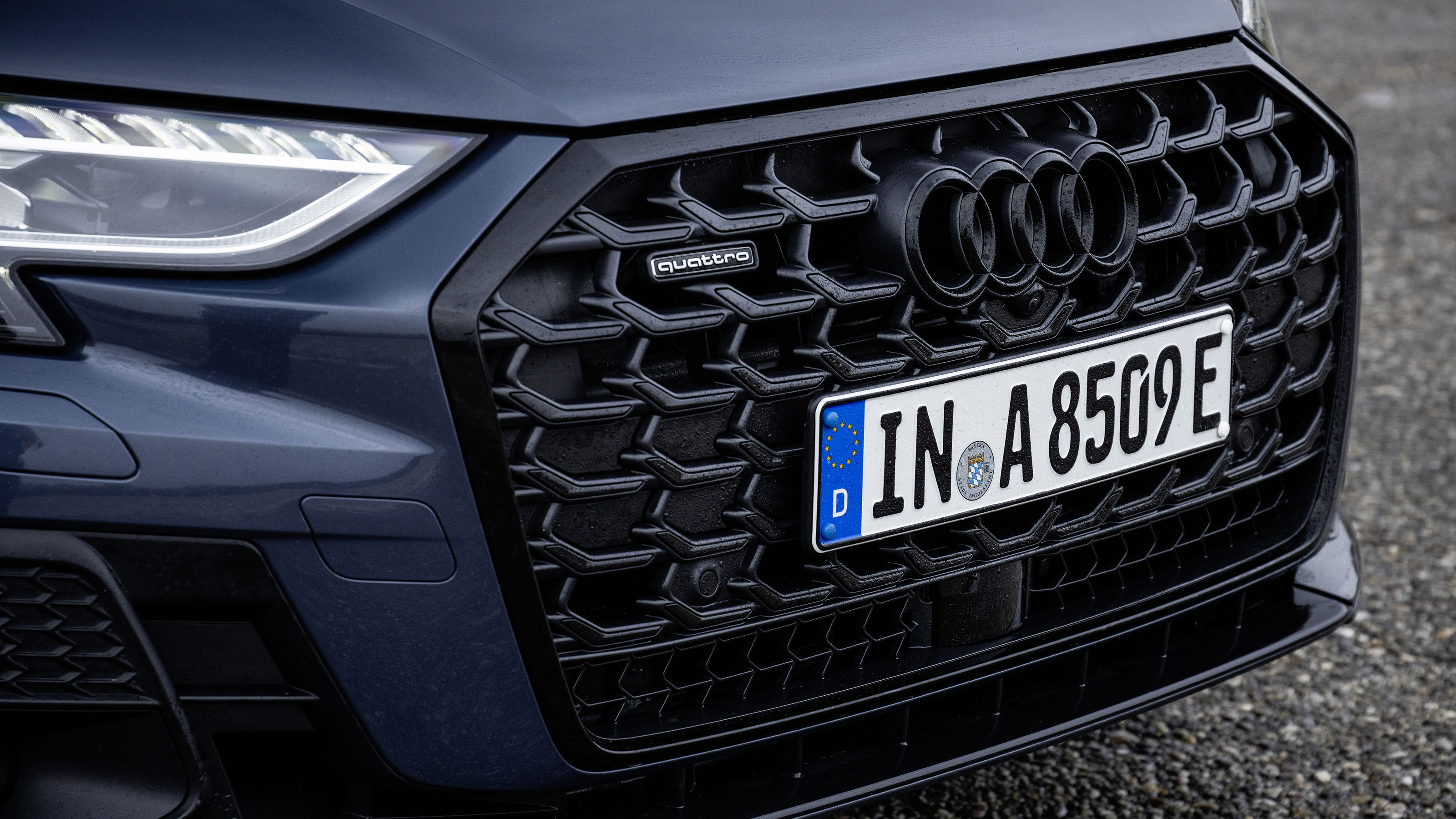 Audi A8 TFSI e