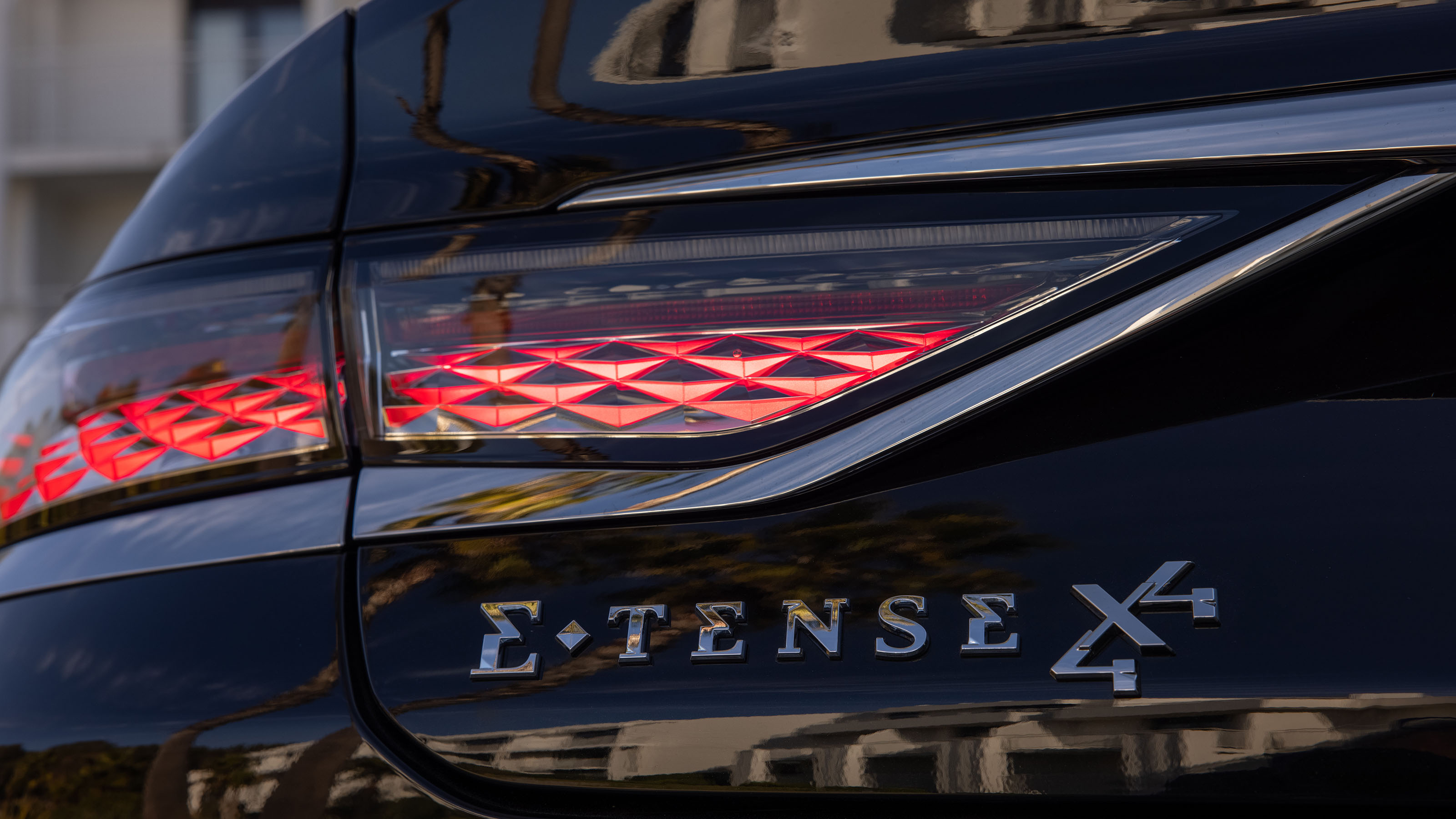 DS 9 E-TENSE 360 4x4