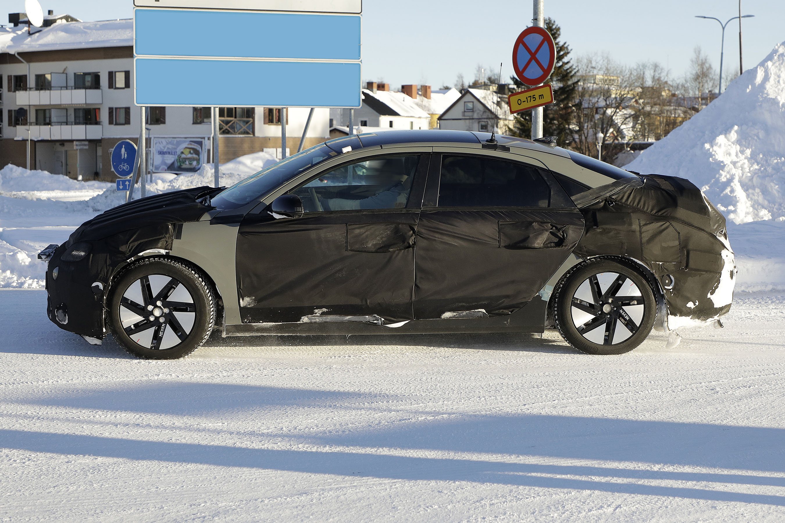 Hyundai Ioniq 6