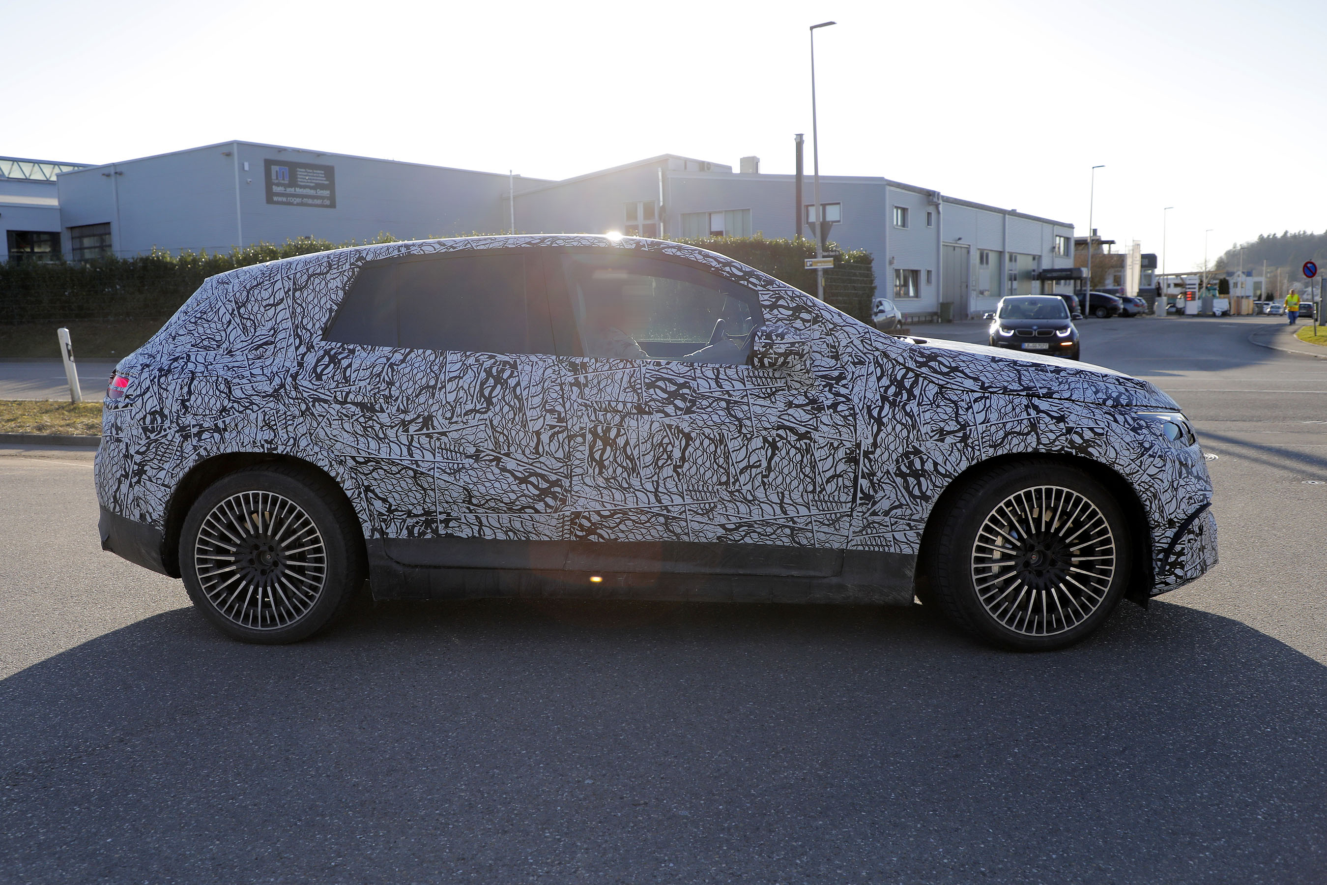 Mercedes-AMG EQE SUV