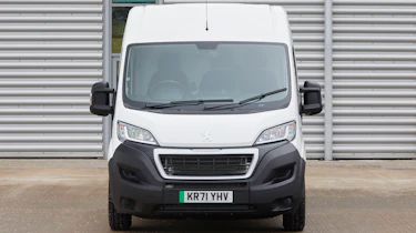 Peugeot e-Boxer
