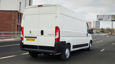 Peugeot e-Boxer