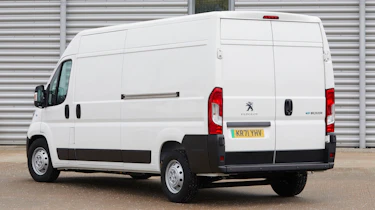 Peugeot e-Boxer