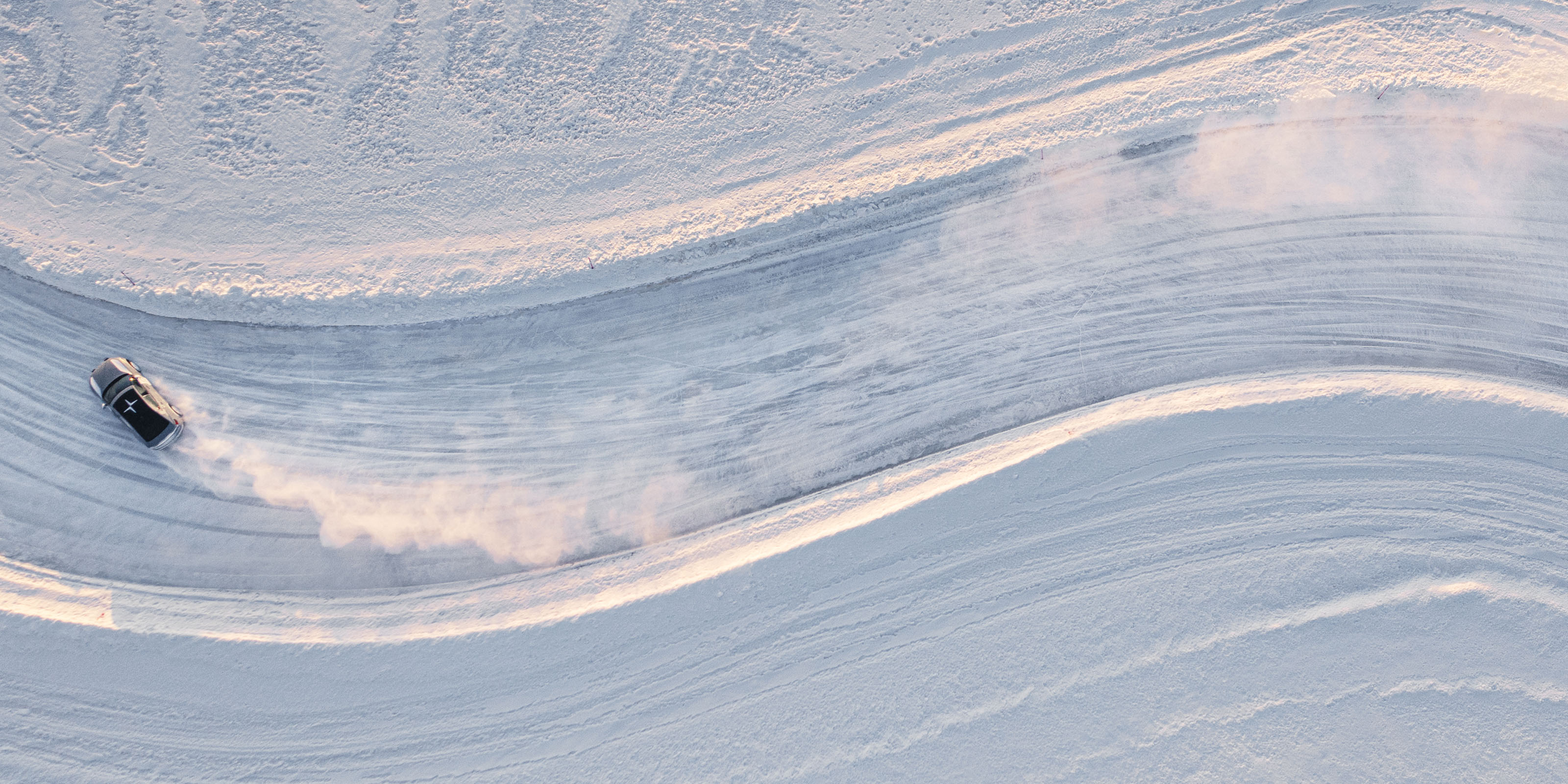 Polestar 2 Arctic Circle