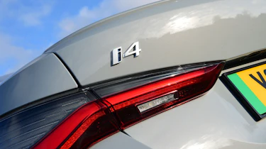 BMW i4