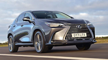 Lexus NX 450h+
