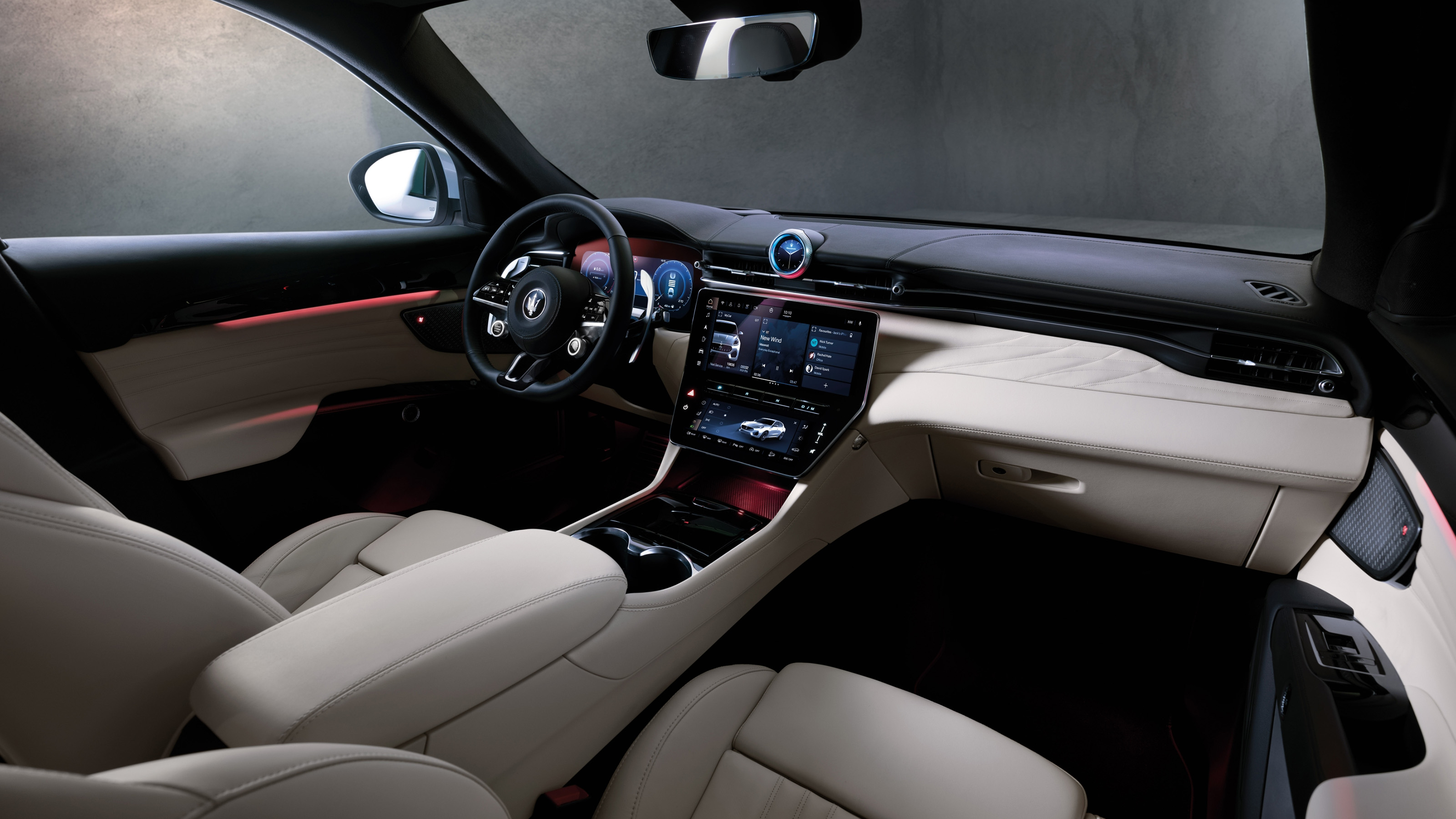 Maserati Grecale interior