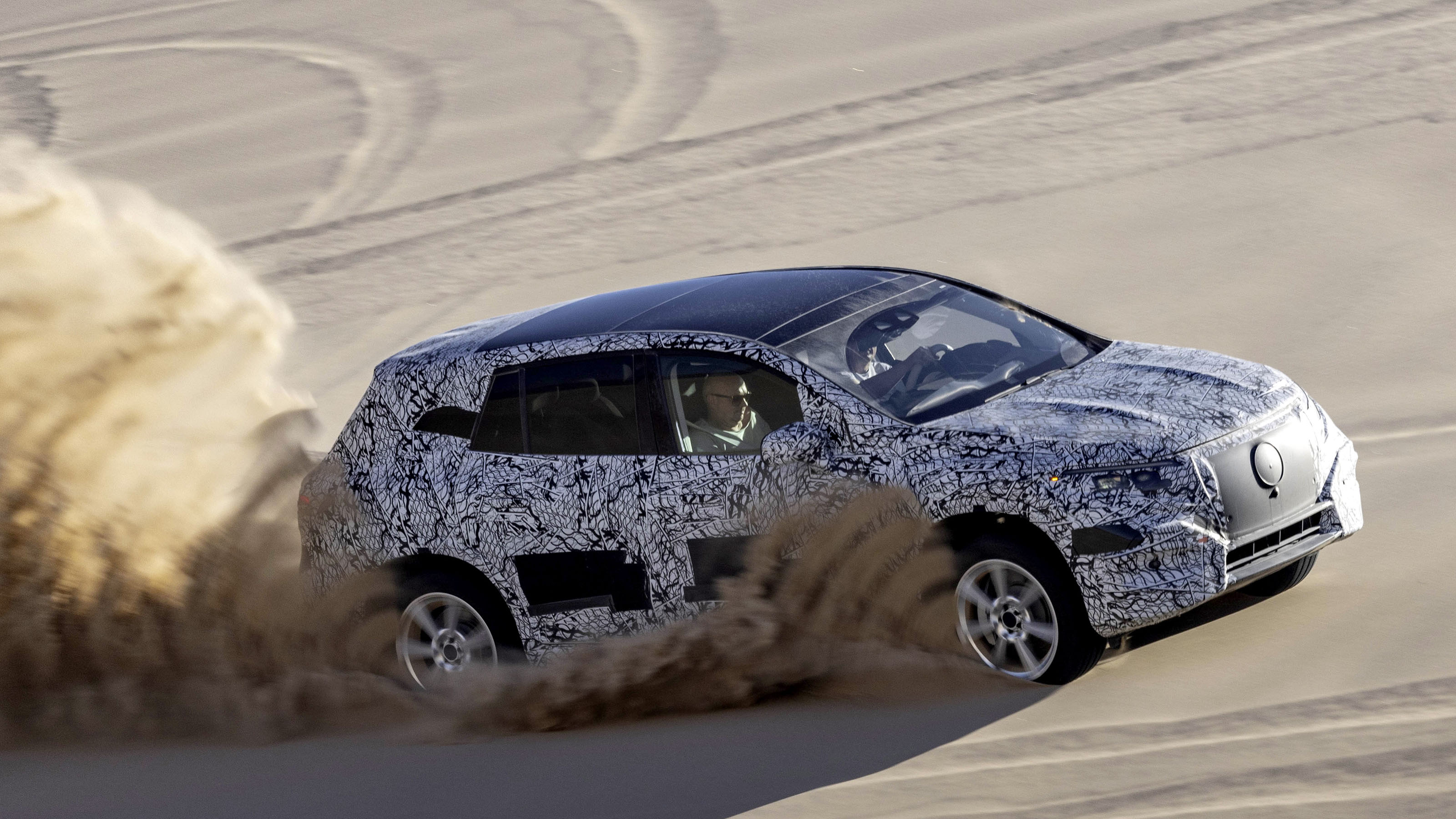 Mercedes EQS SUV