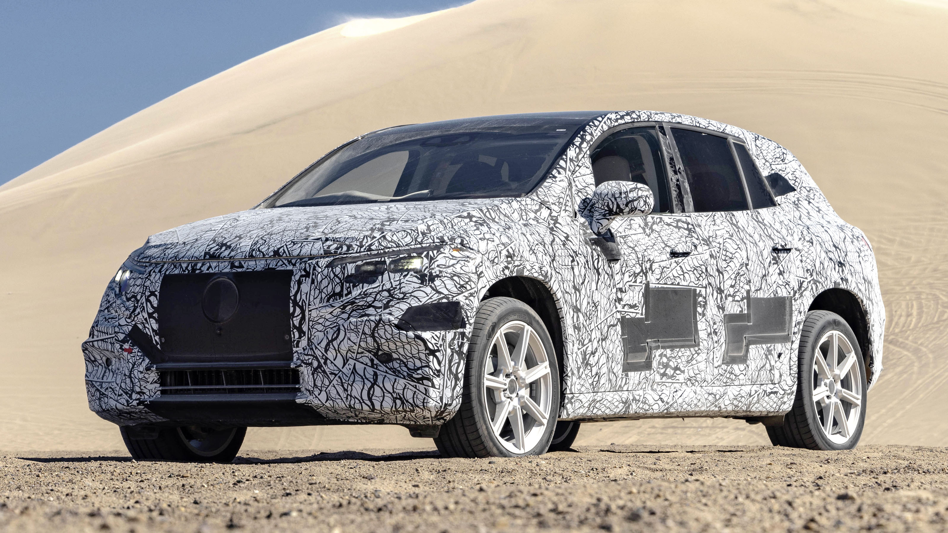 Mercedes EQS SUV