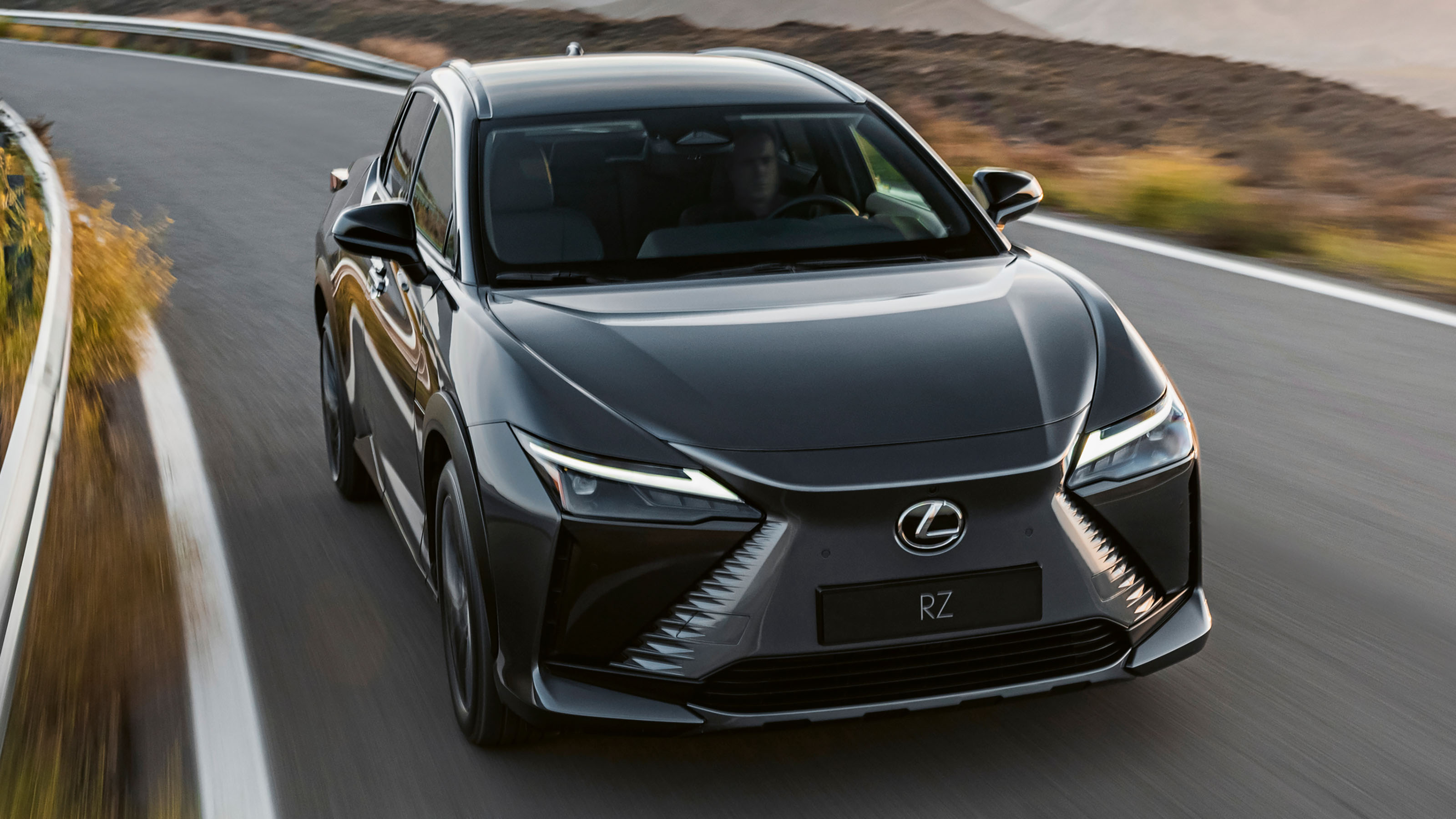 Lexus RZ 450e