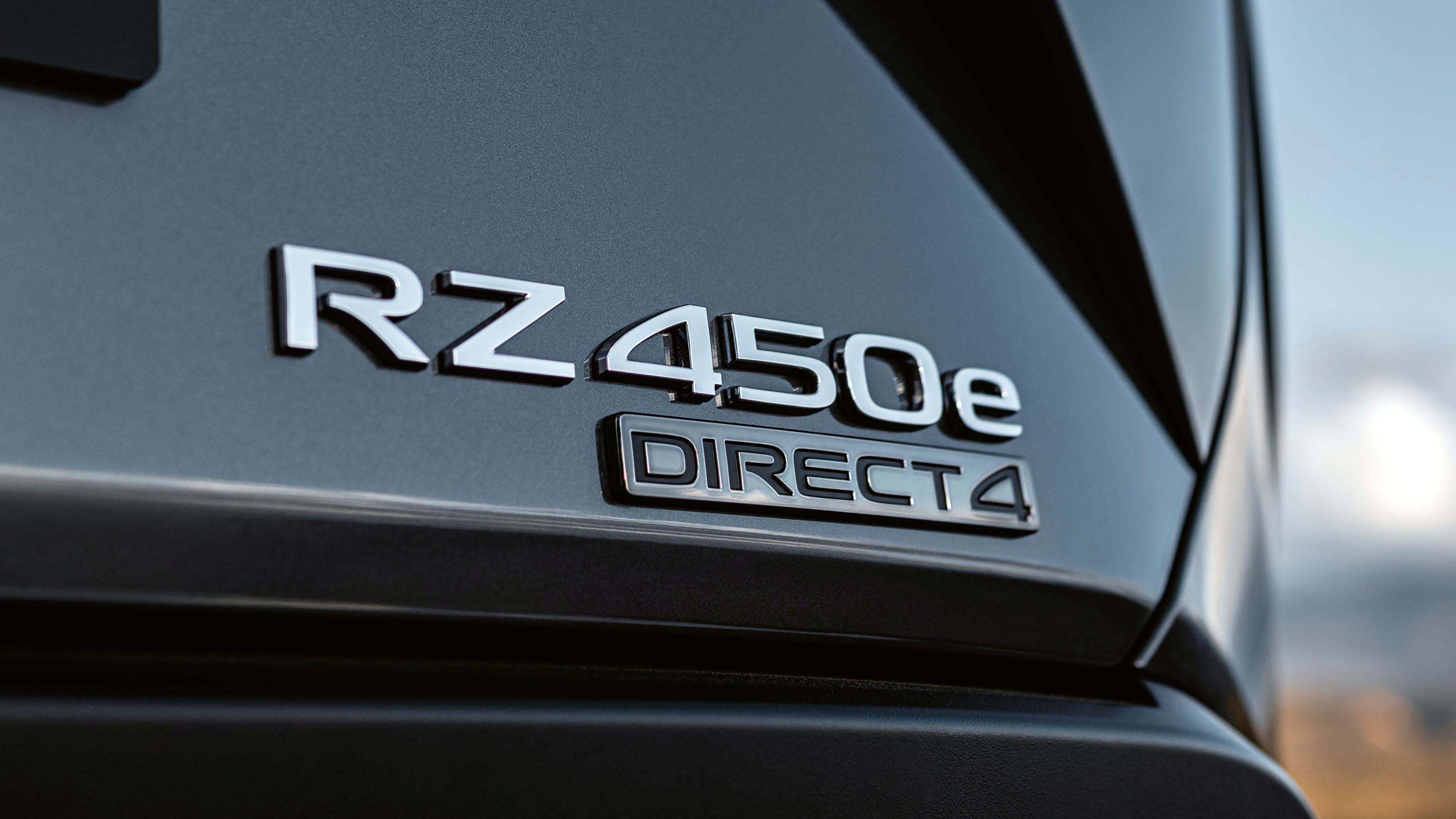 Lexus RZ 450e