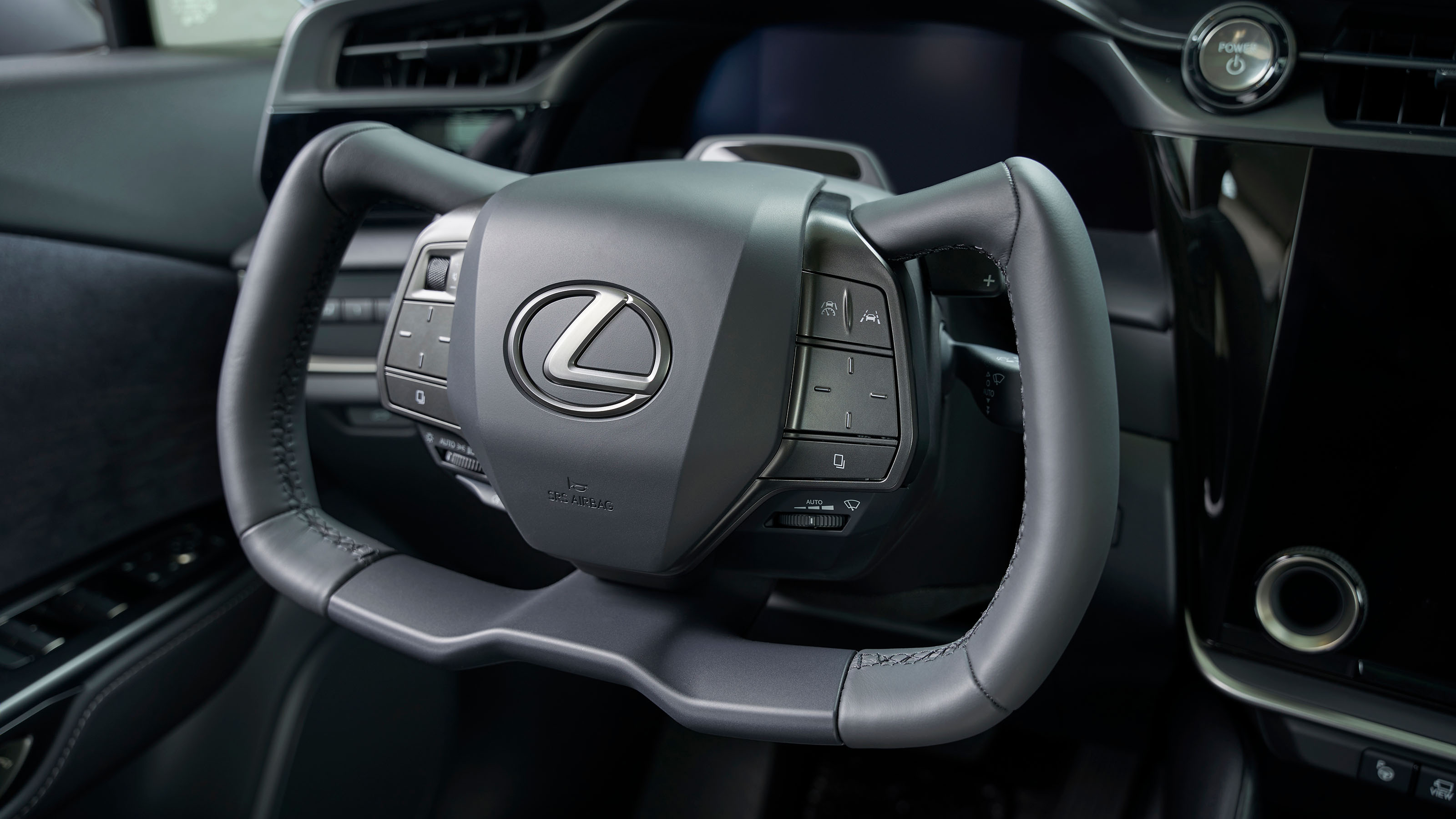Lexus RZ 450e