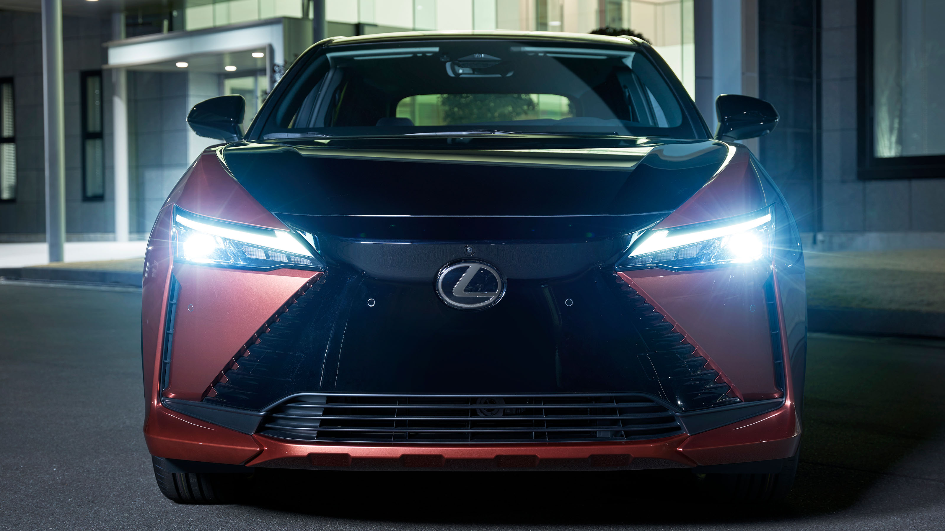 Lexus RZ 450e