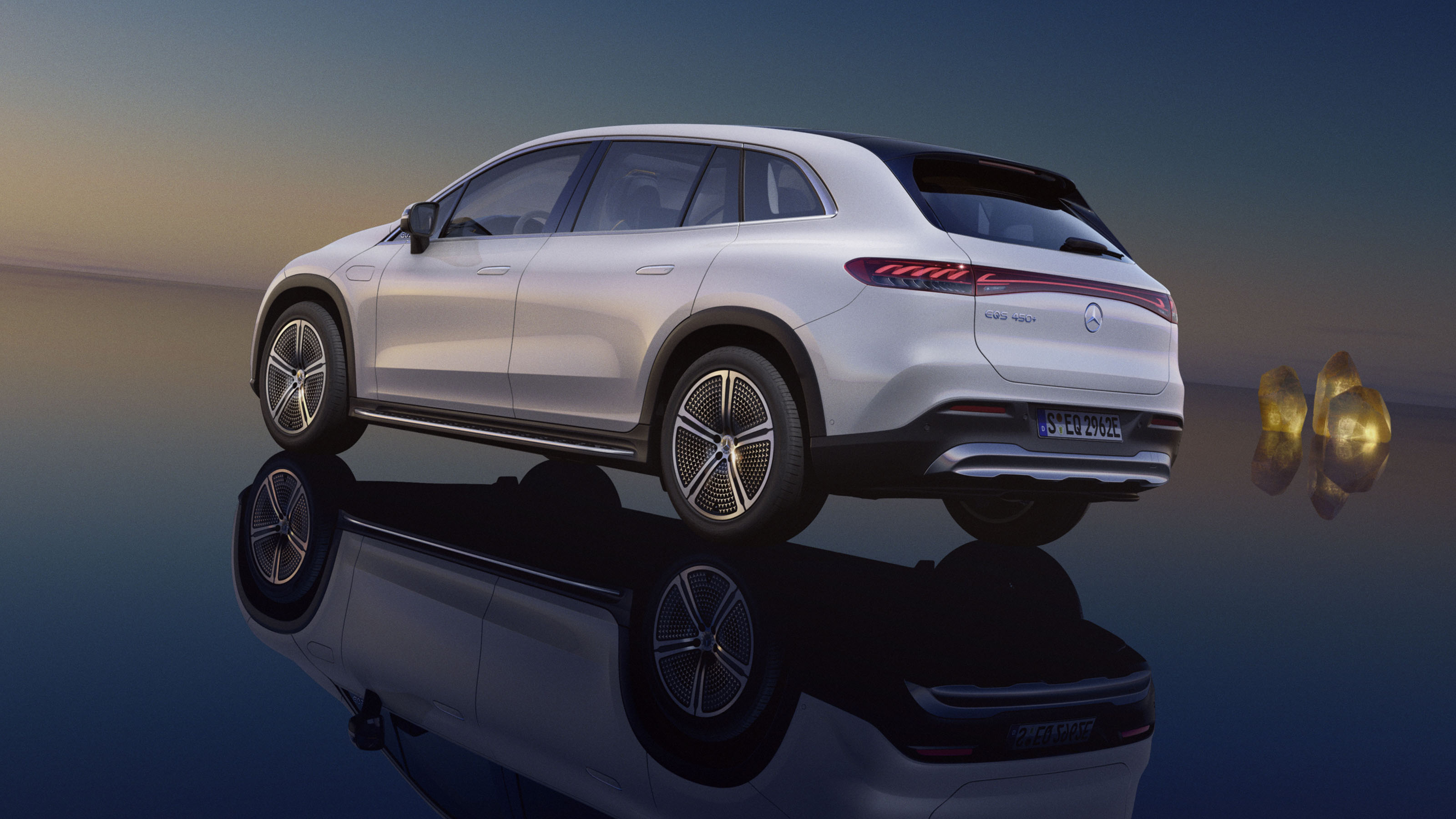 Mercedes EQS SUV