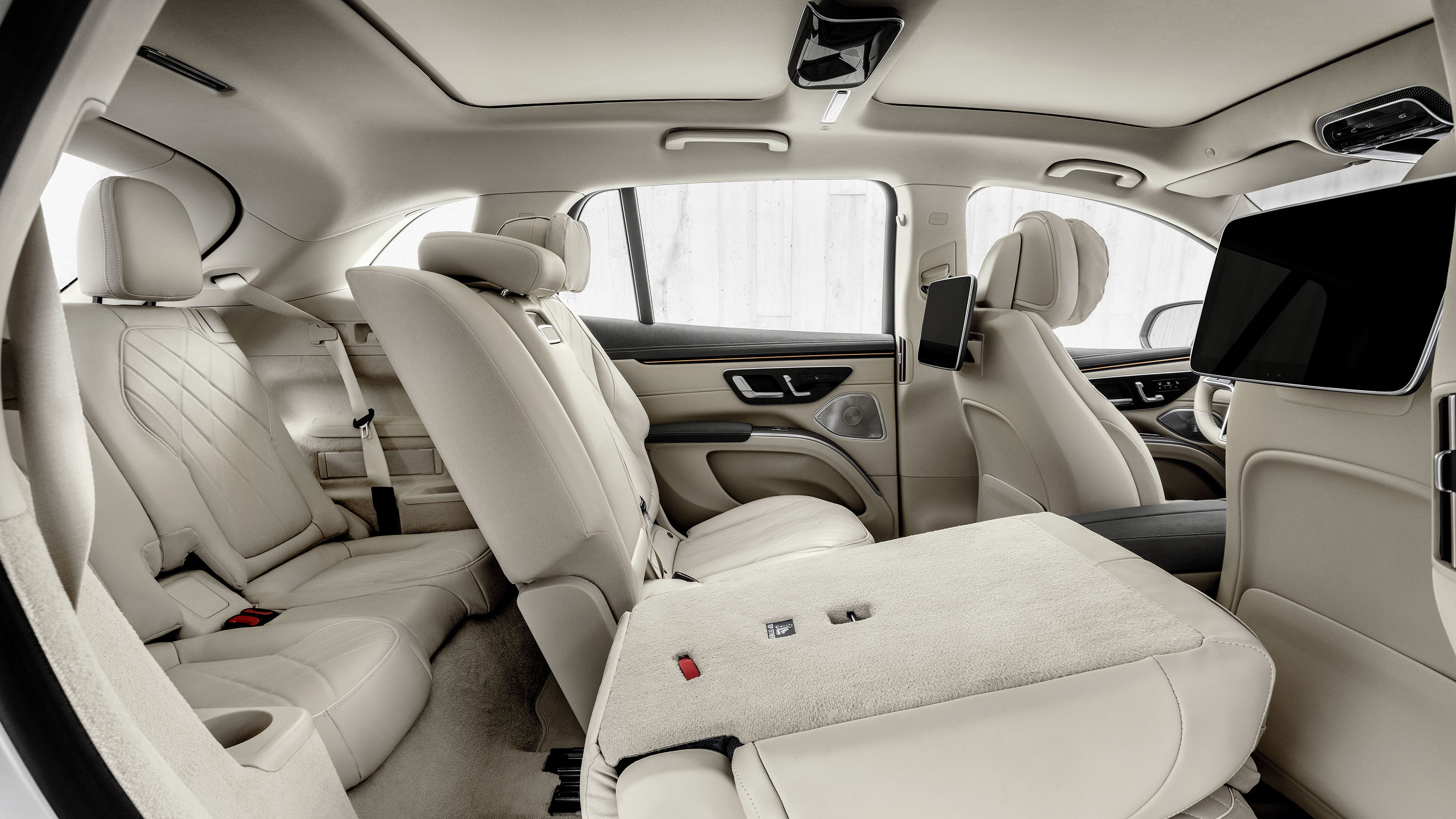 Mercedes EQS SUV