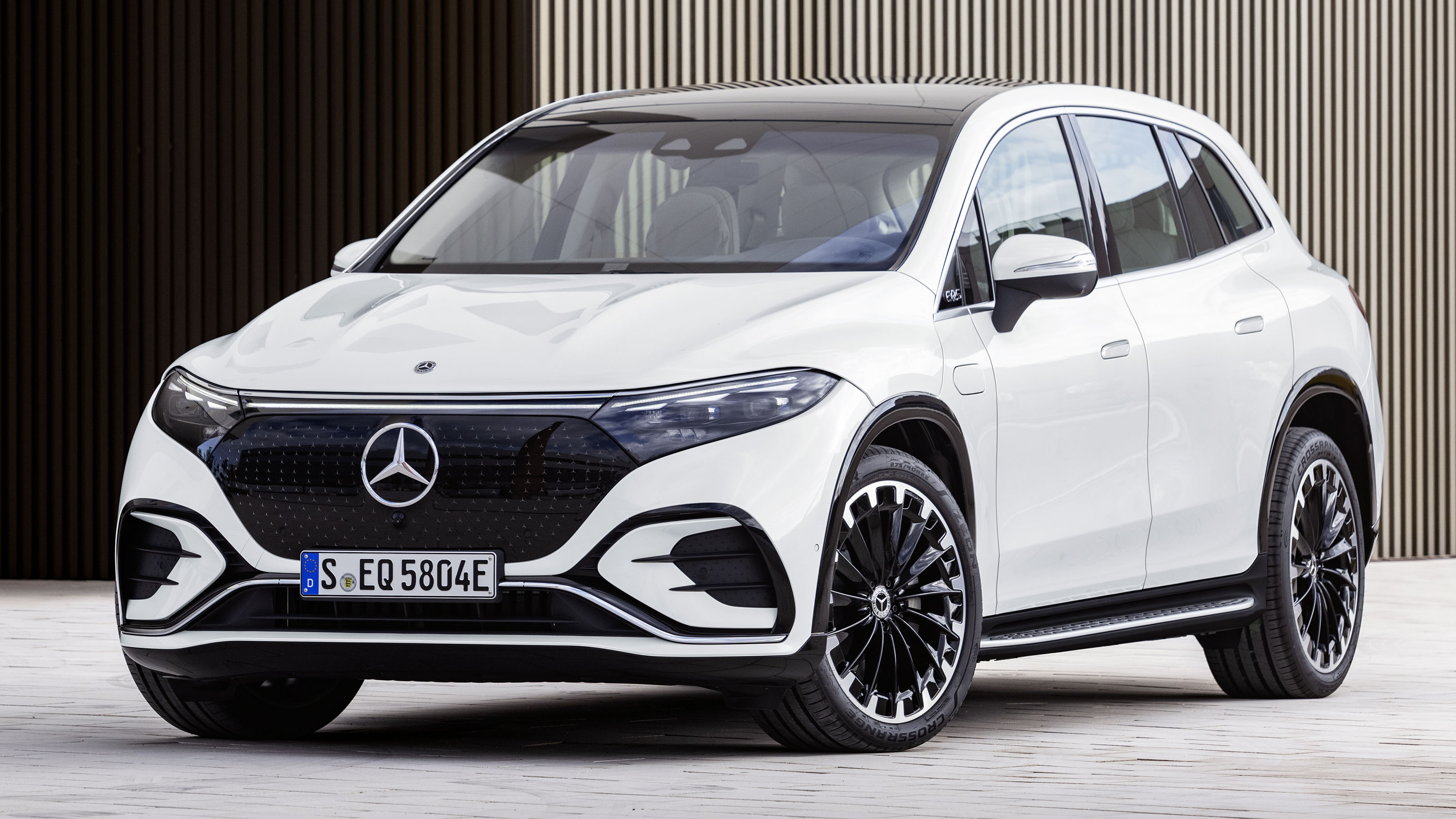 Mercedes EQS SUV