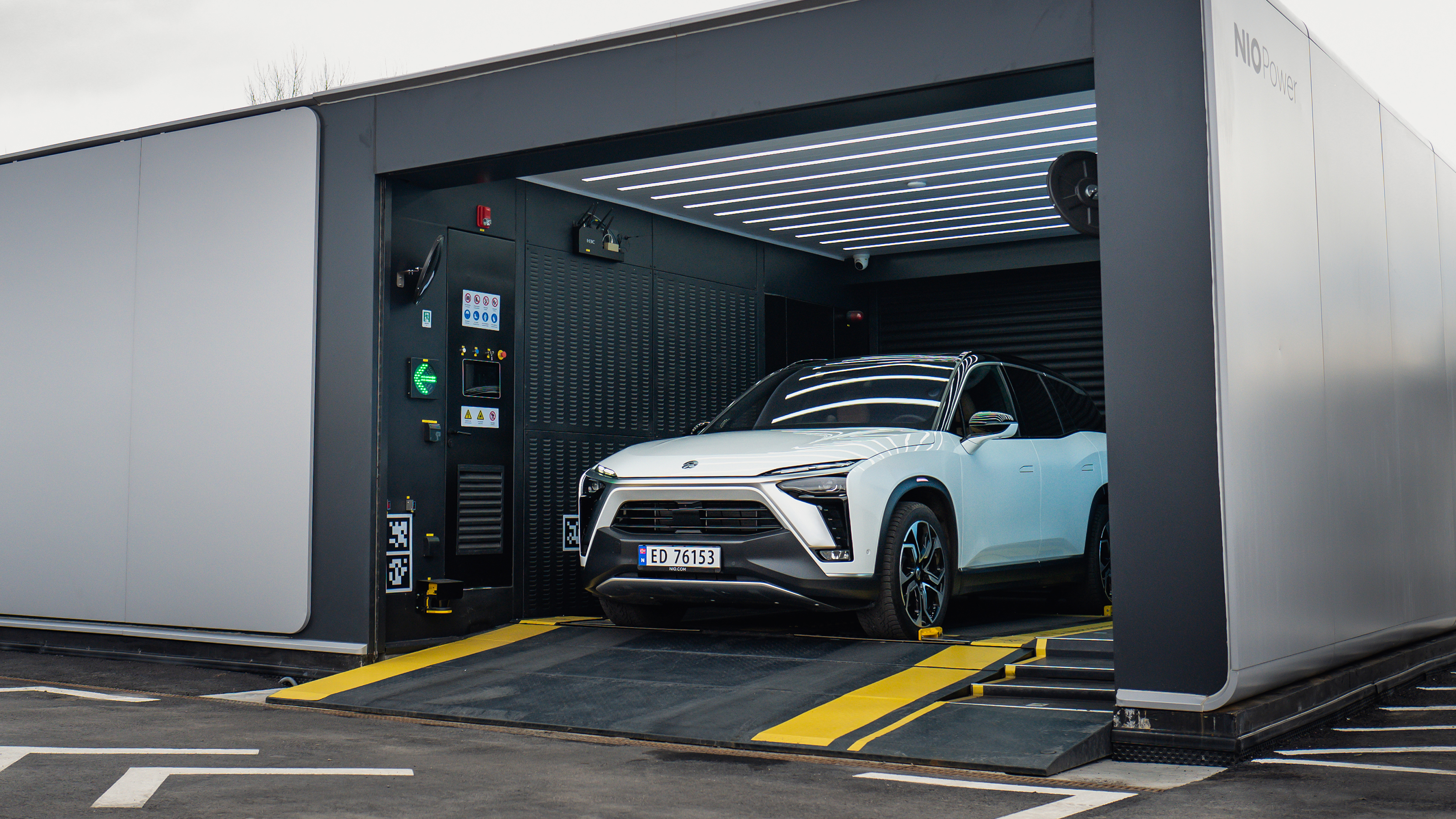 NIO battery swap