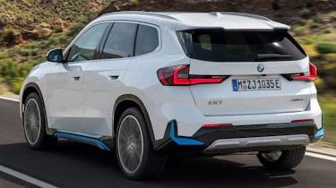 BMW iX1