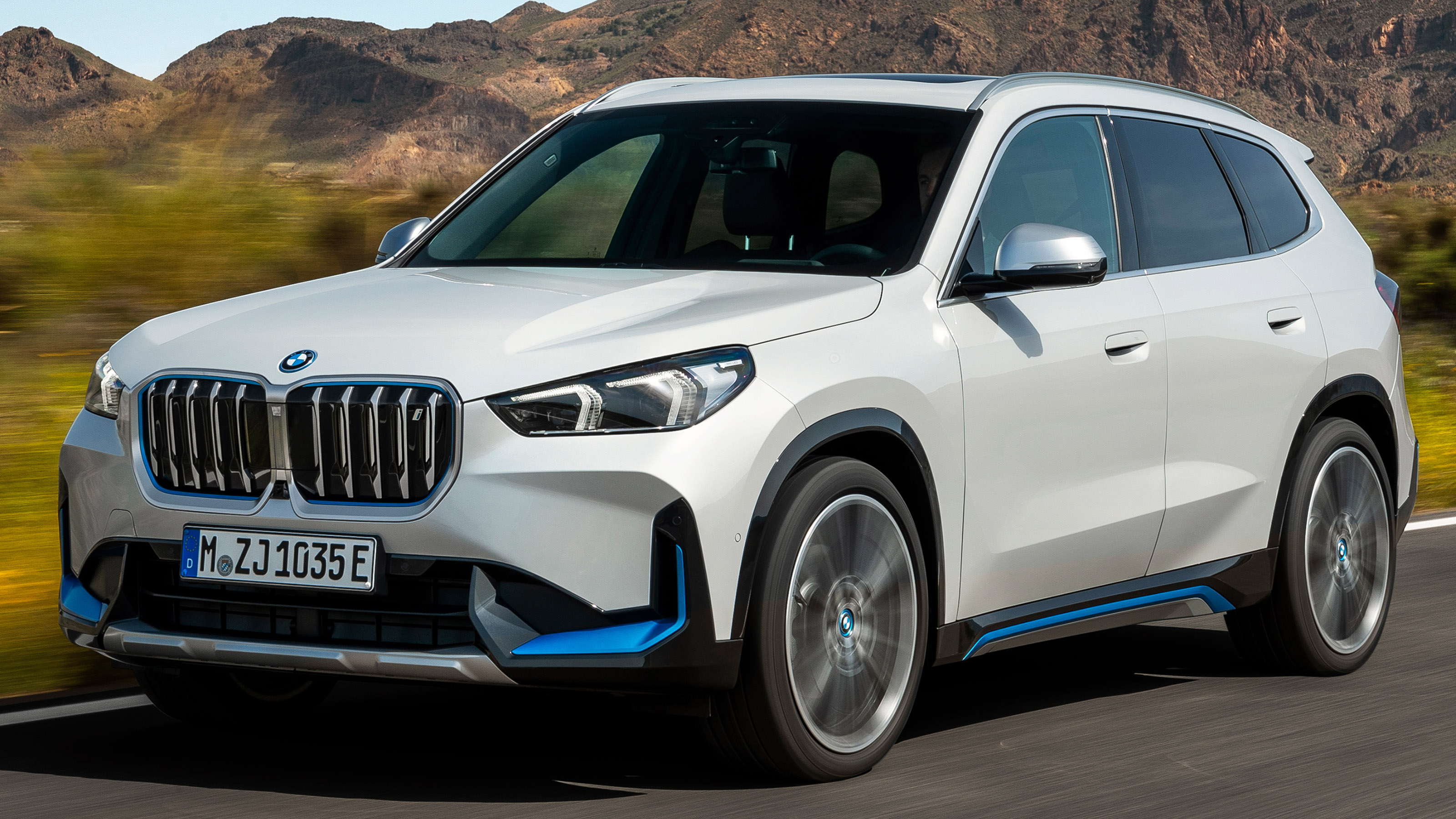 BMW iX1