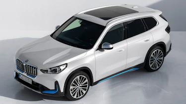 BMW iX1