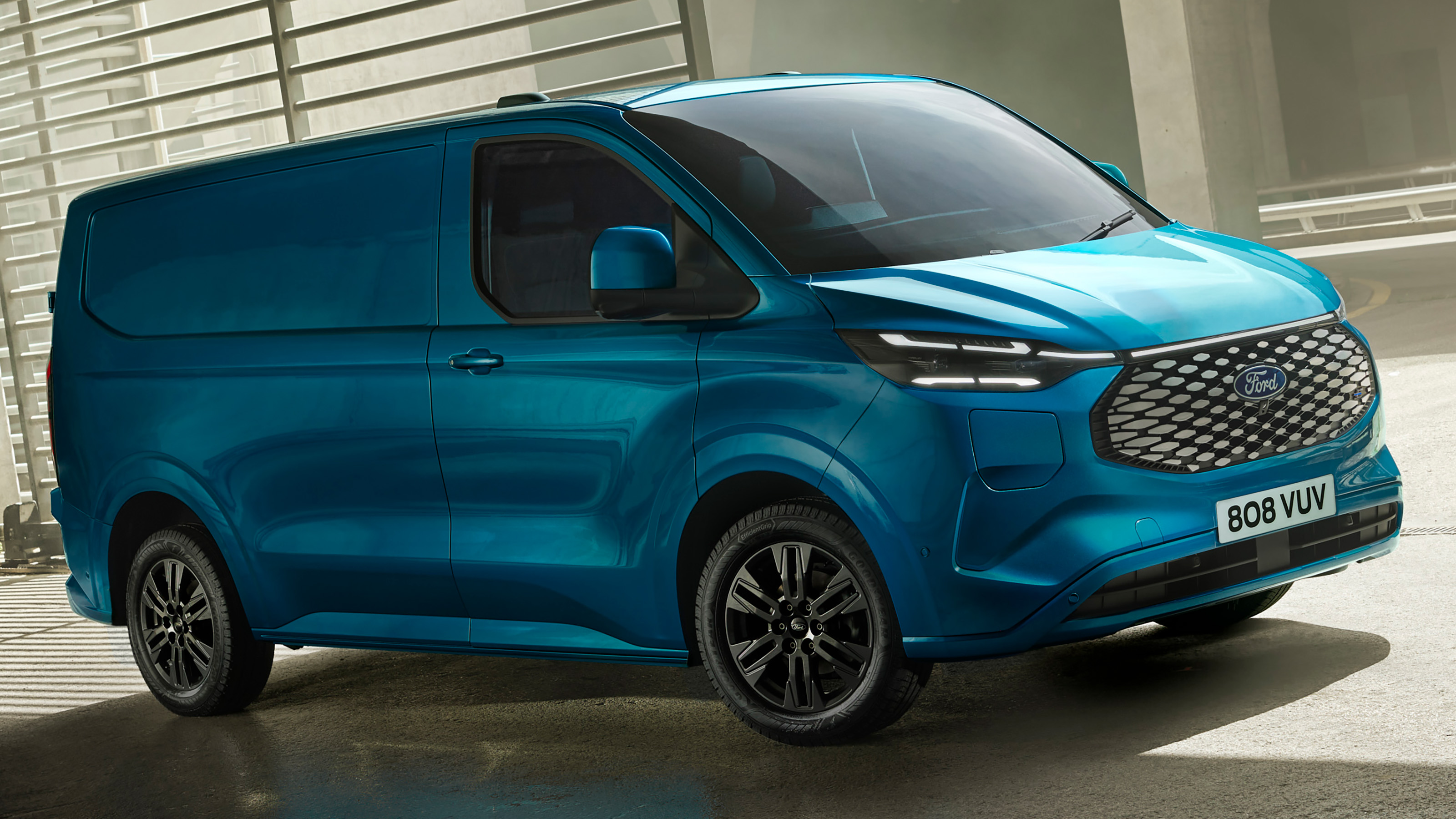 Ford E-Transit Custom