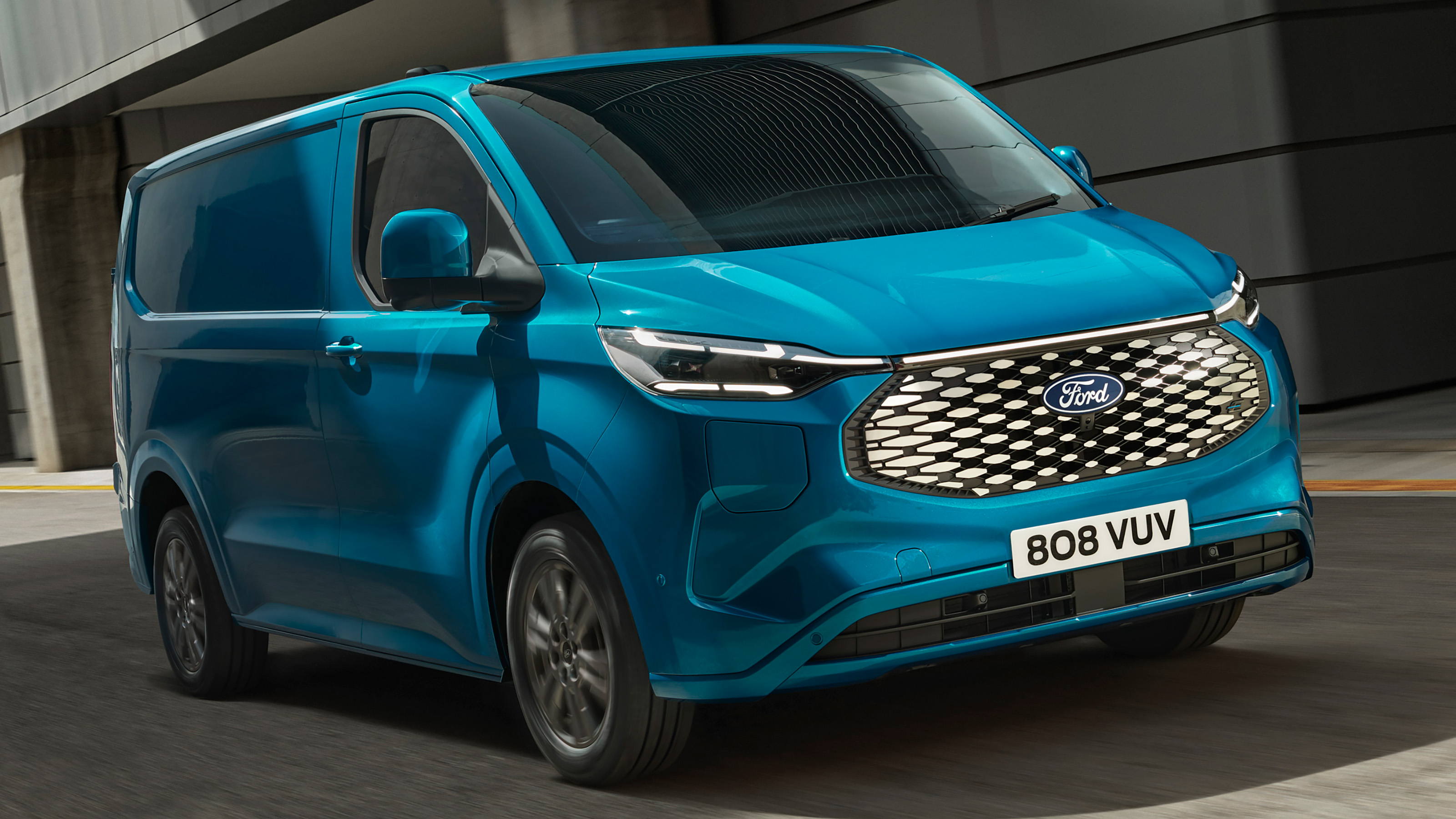 Ford E-Transit Custom