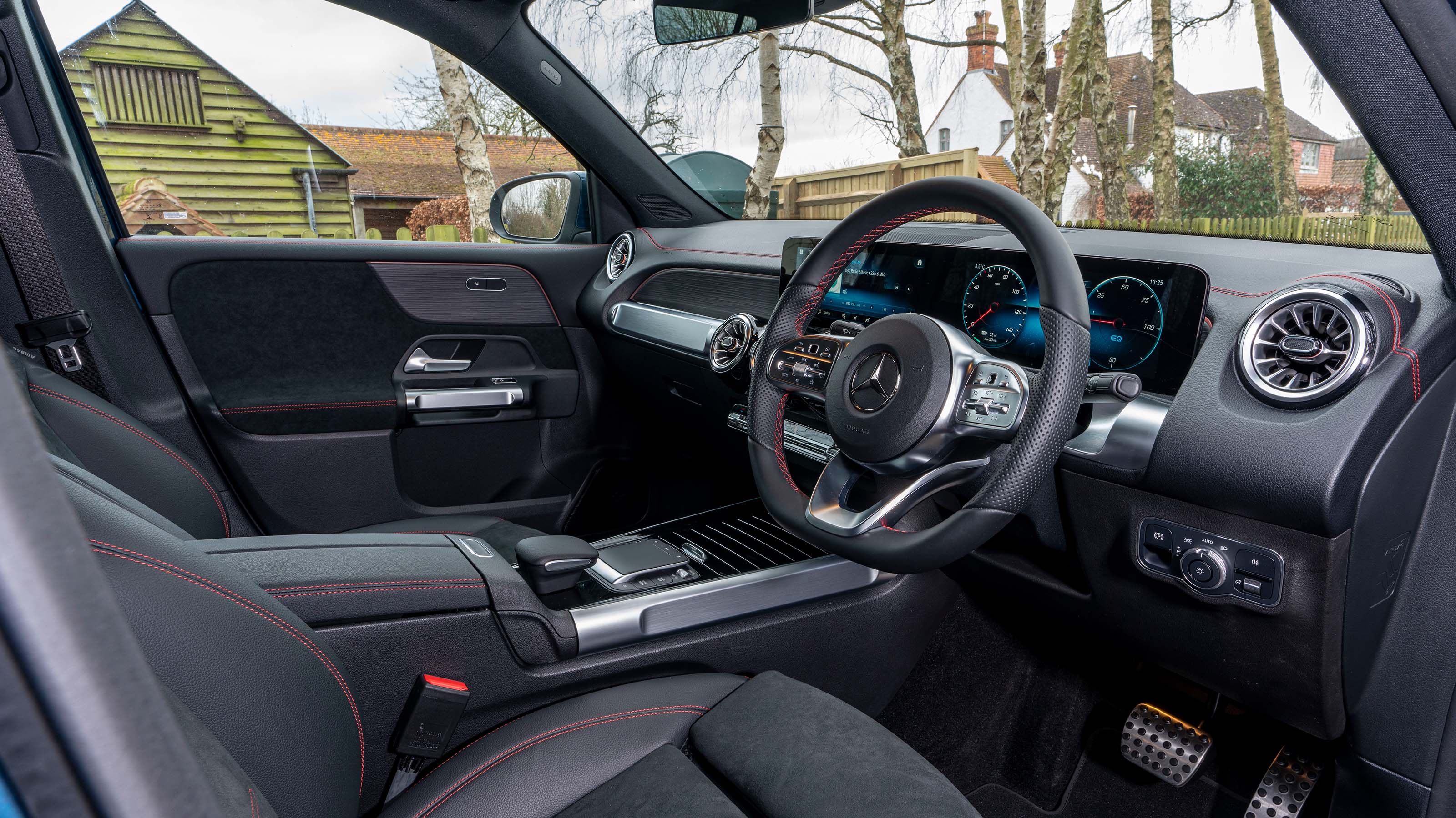 Mercedes EQB