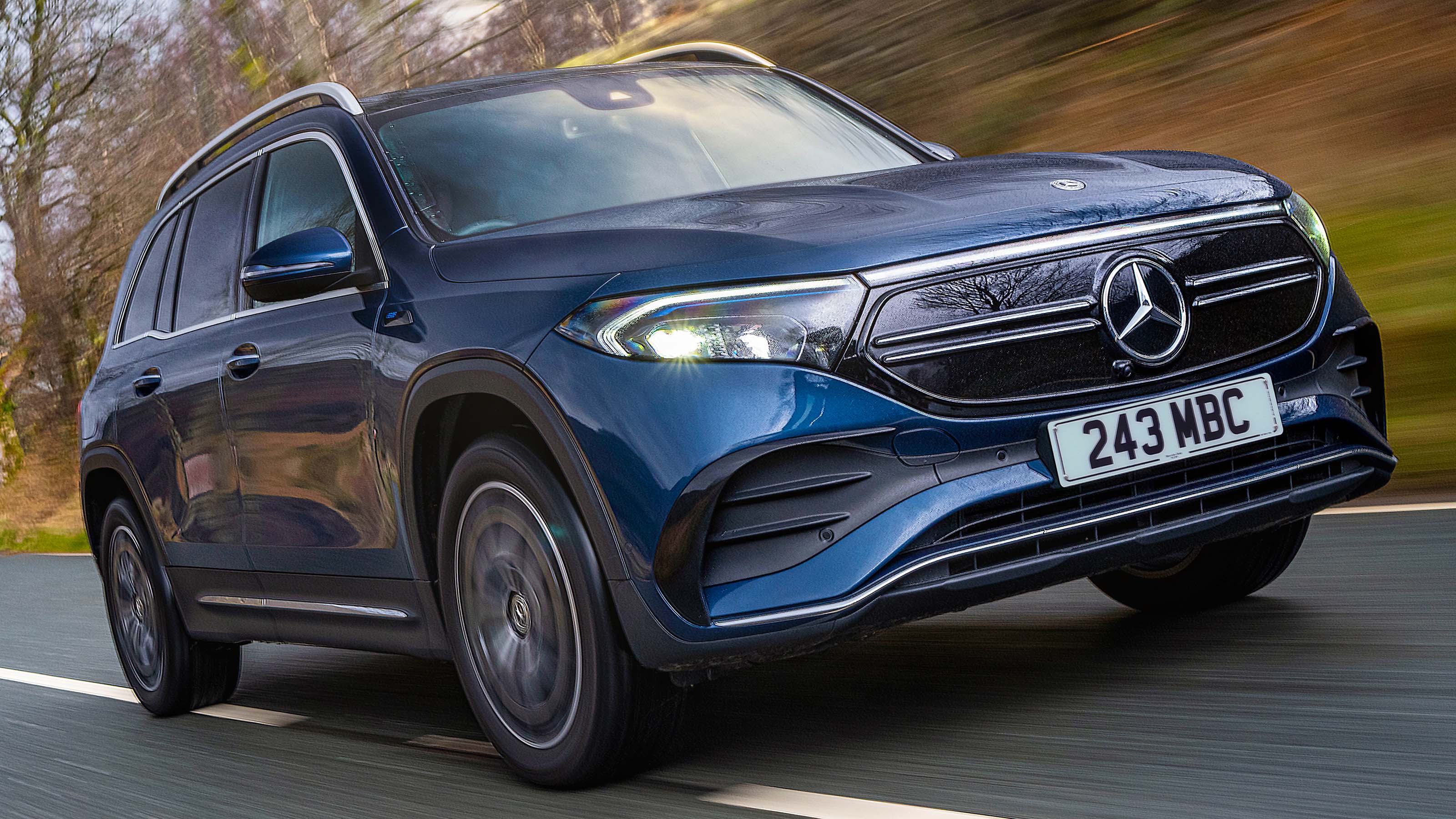 Mercedes EQB
