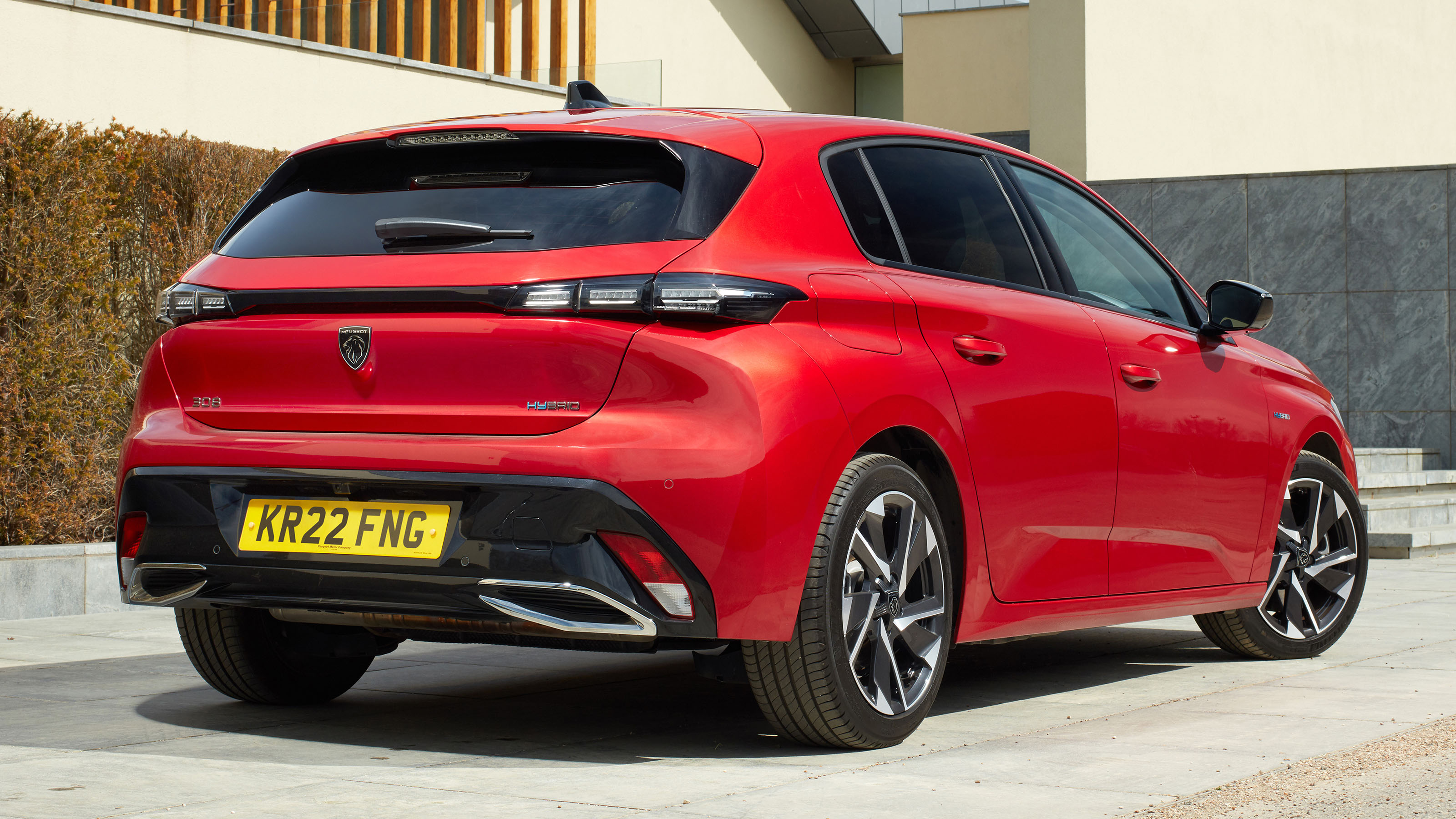 Peugeot 308 Hybrid UK