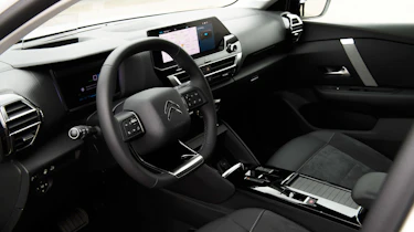 Citroen e-C4 X