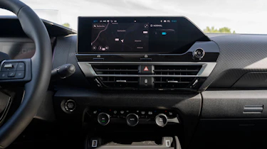 Citroen e-C4 X