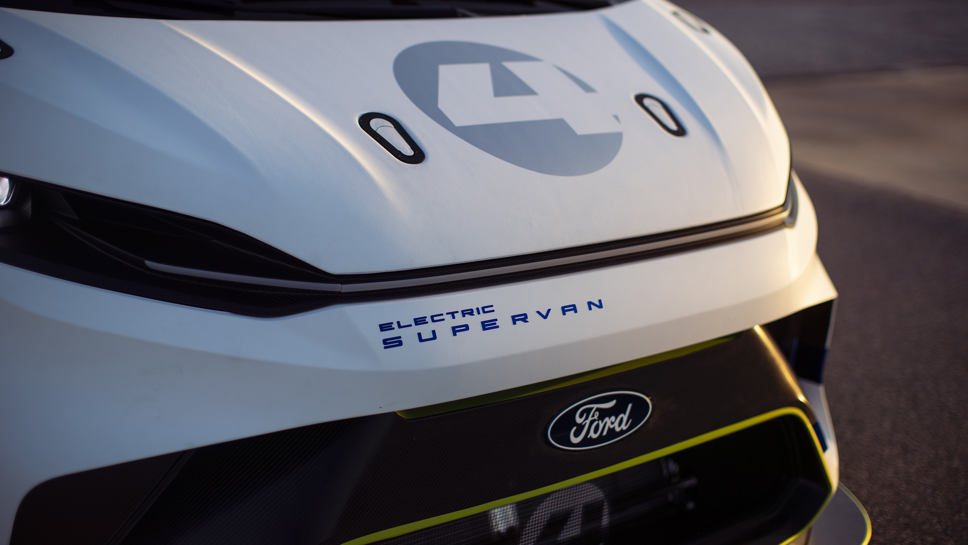 Ford Pro Electric SuperVan