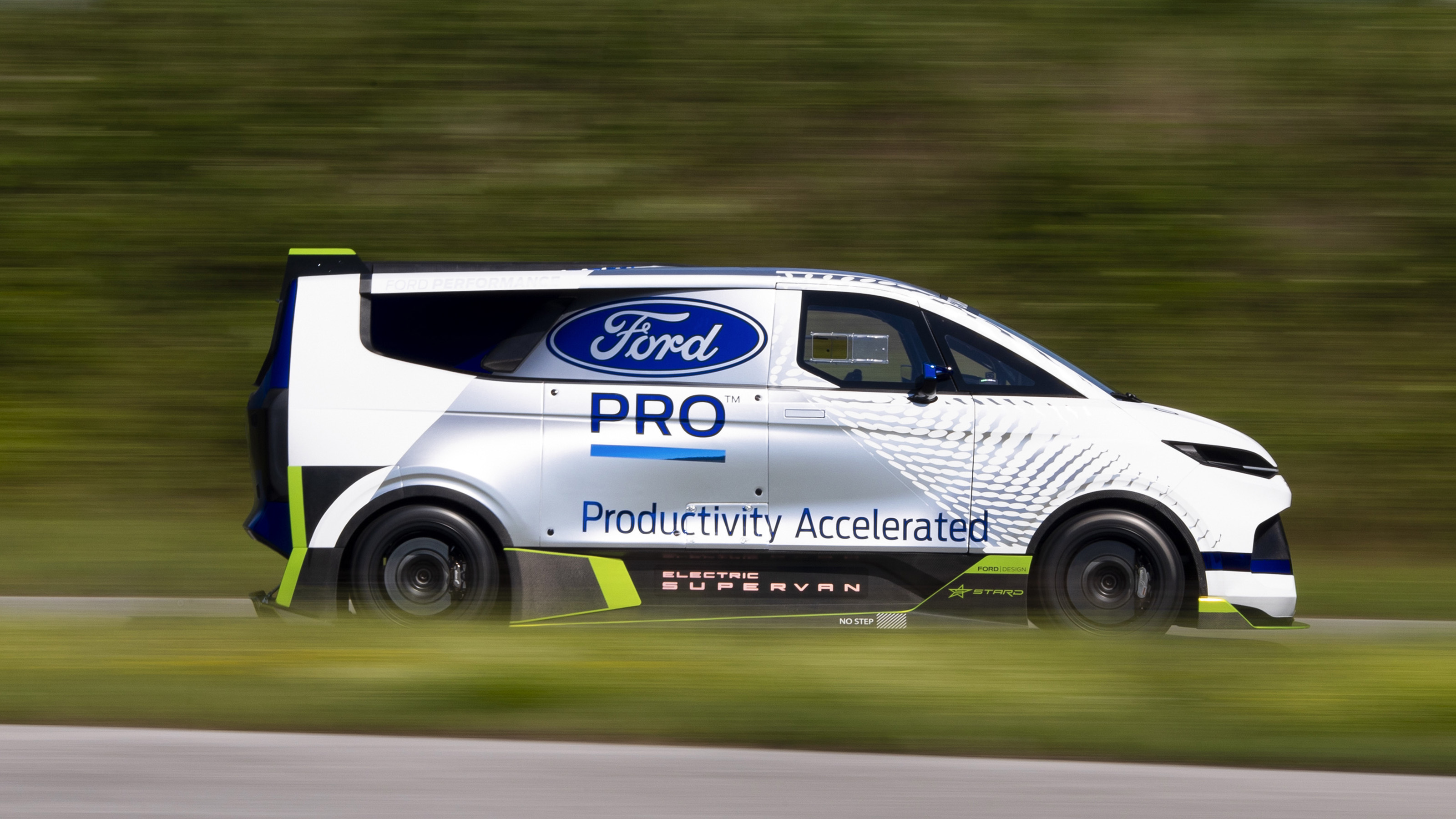 Ford Pro Electric SuperVan