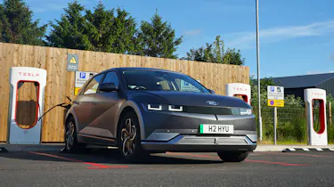 Hyundai Ioniq 5 Tesla Supercharger