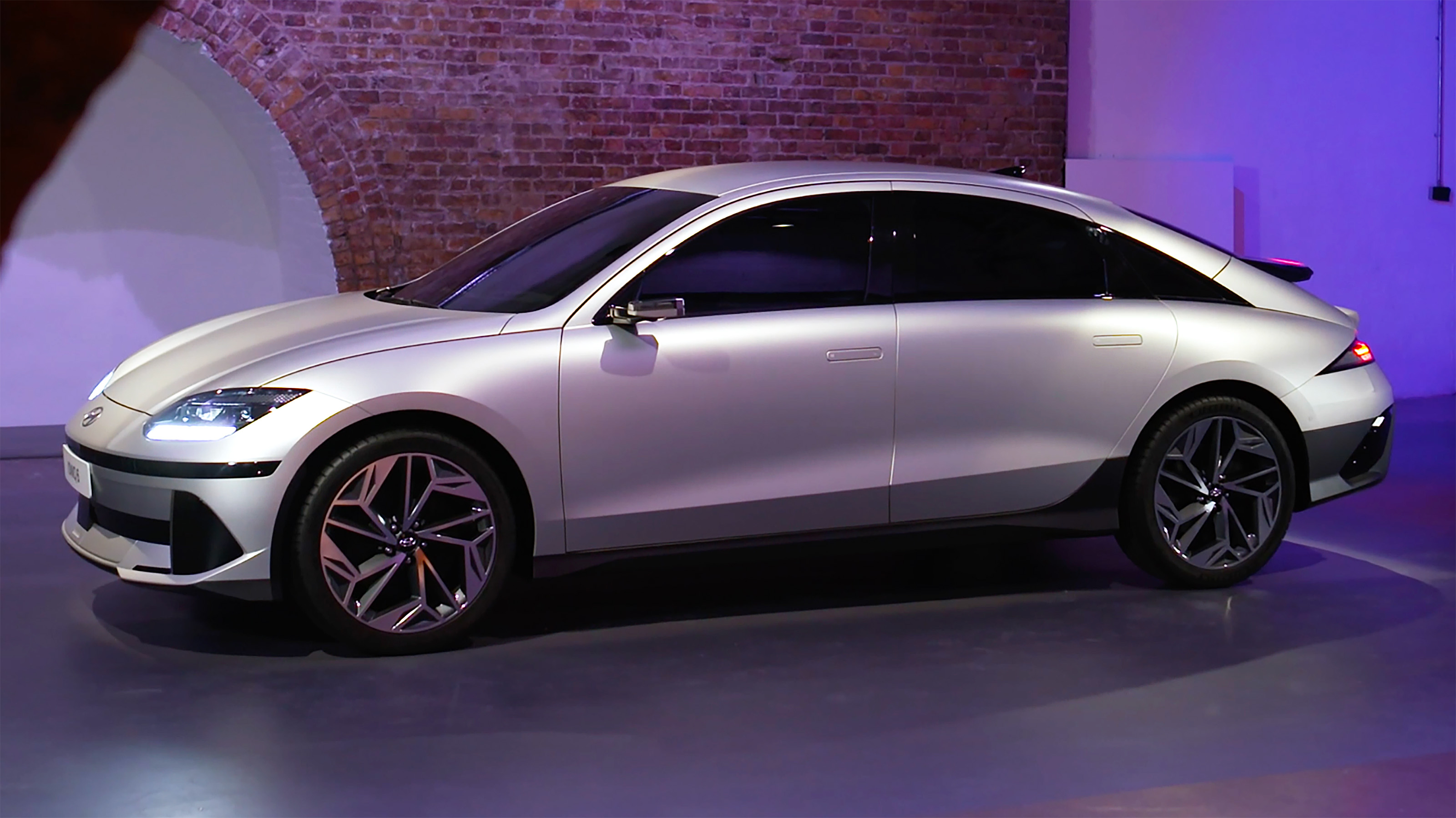 Hyundai Ioniq 6