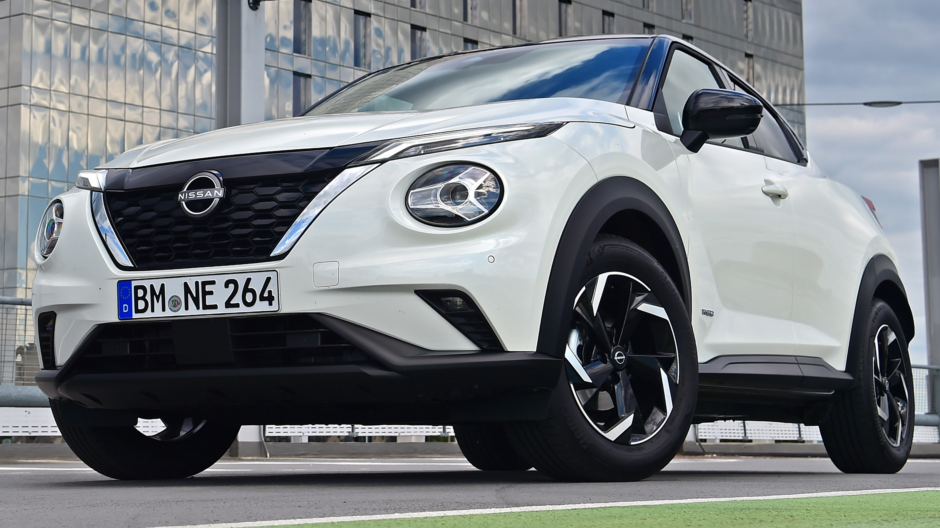 Nissan Juke Hybrid