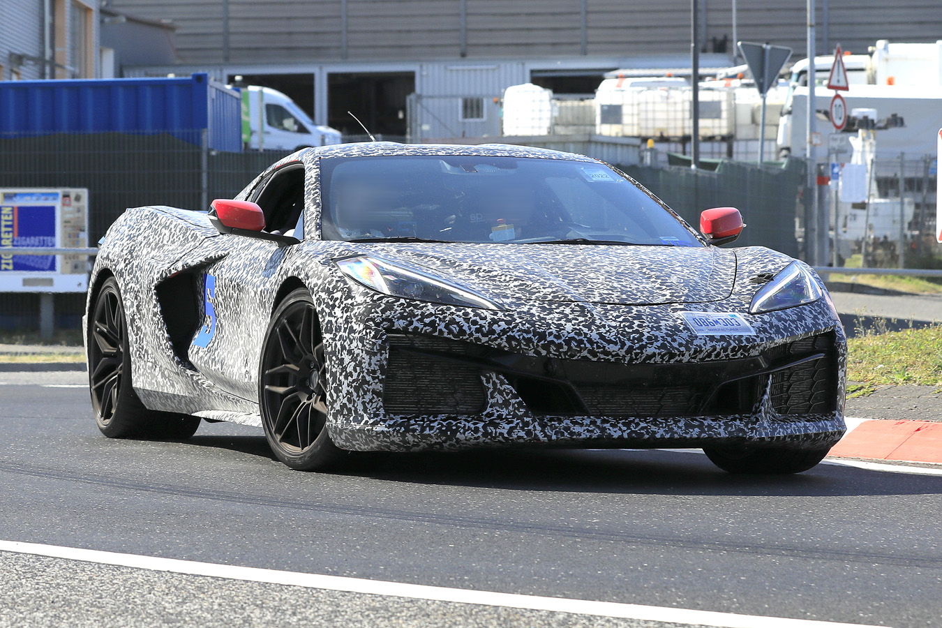 Corvette E-Ray